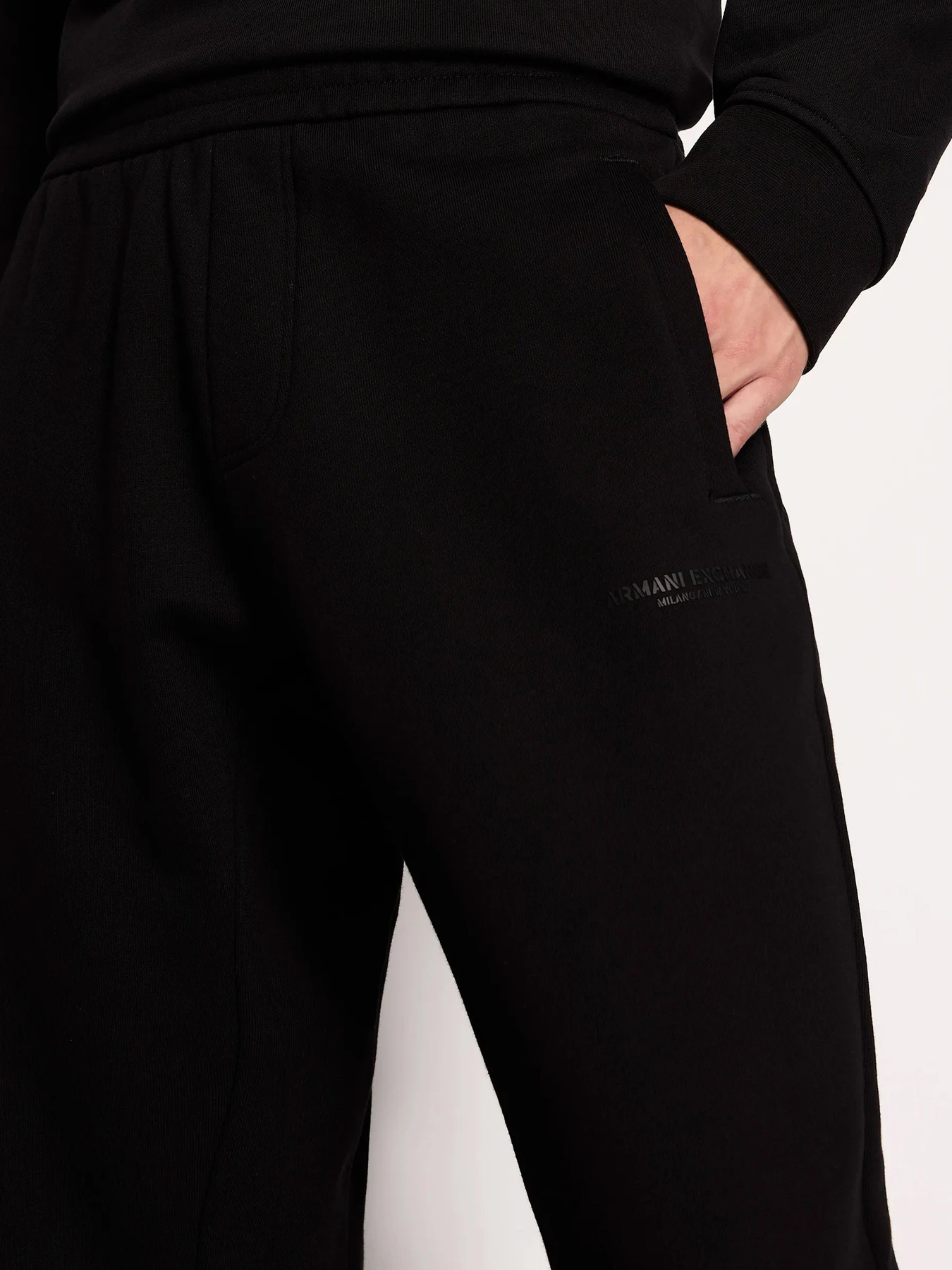 Брюки Armani Exchange модель 6RZPLA-ZJ4XZ-1200 Брюки Armani Exchange модель 6RZPLA-ZJ4XZ-1200 Фото