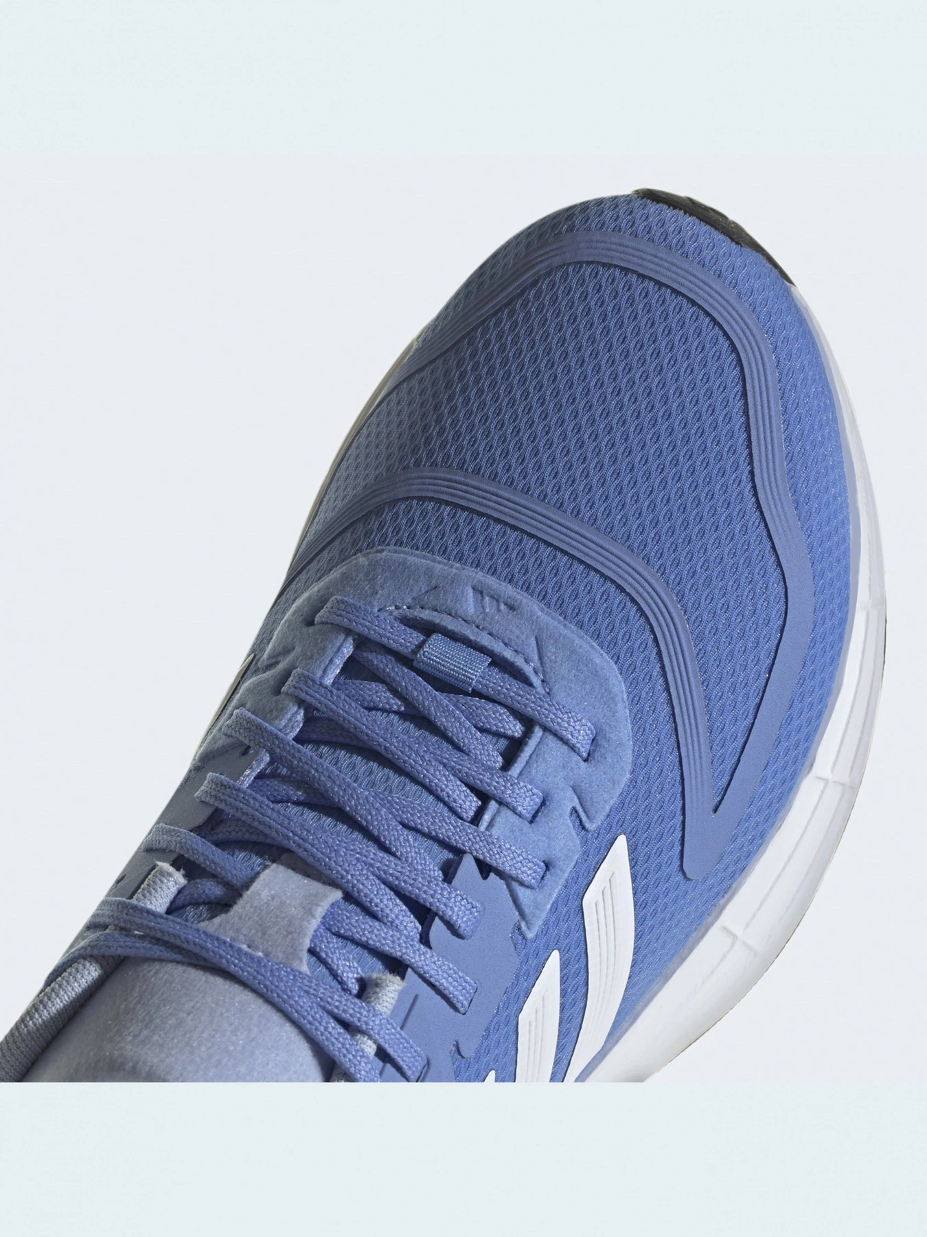 Кроссовки Adidas модель HQ4131 Кроссовки Adidas модель HQ4131 Фото