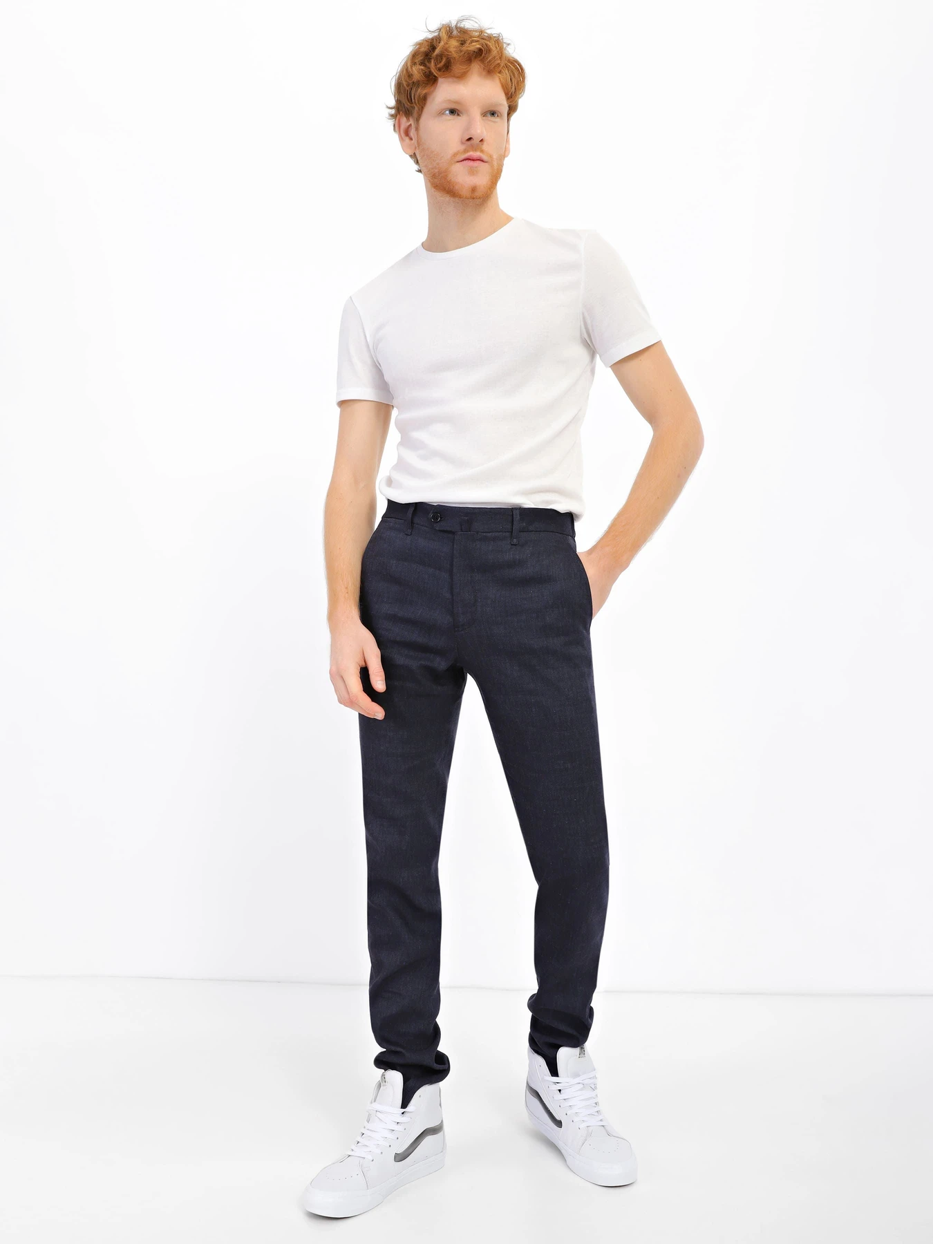 Брюки Emporio Armani модель I1P980-I1583-922 Брюки Emporio Armani модель I1P980-I1583-922 Фото