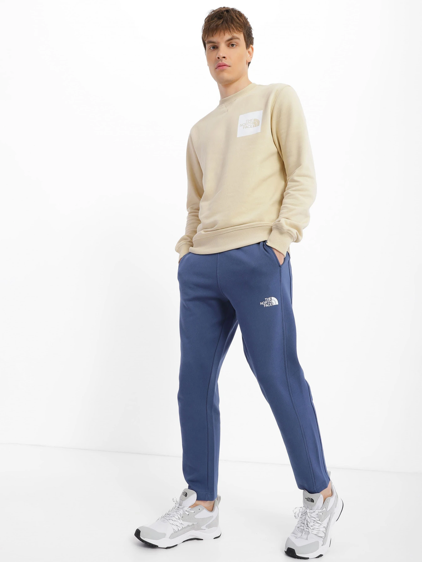 Брюки The North Face модель NF0A4M7LHDC1 Брюки The North Face модель NF0A4M7LHDC1 Фото