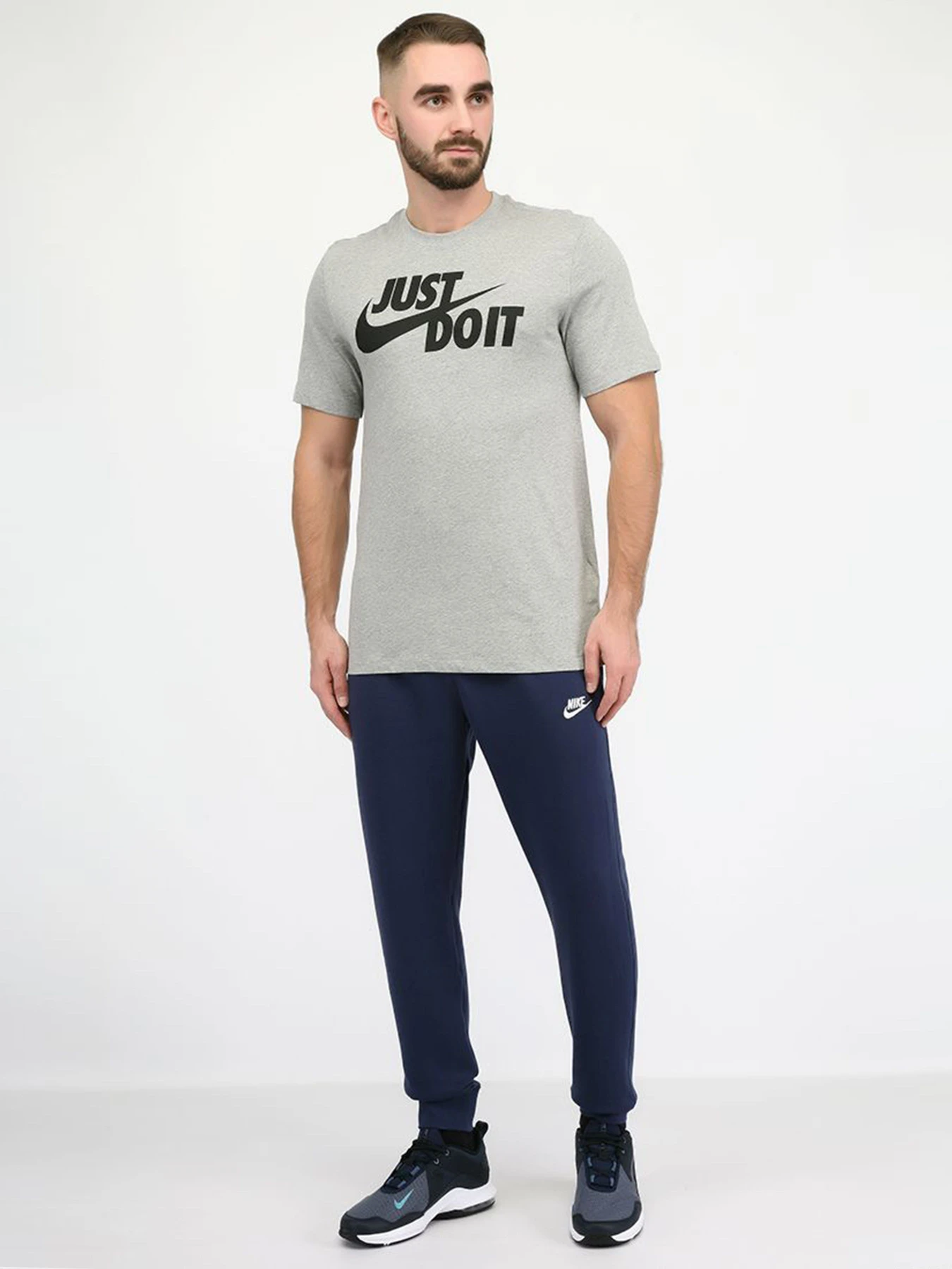 Брюки NIKE модель BV2671-410 Брюки NIKE модель BV2671-410 Фото
