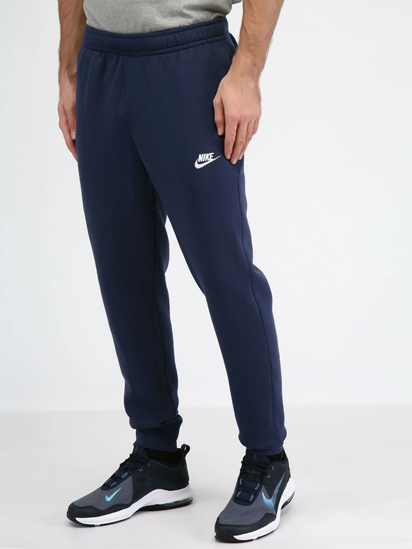 Брюки NIKE модель BV2671-410 Брюки NIKE модель BV2671-410 Фото
