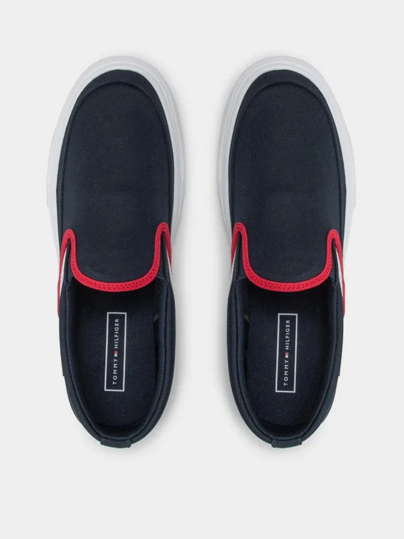 Слипоны и мокасины Tommy Hilfiger модель FM0FM04011-DW5 Фото