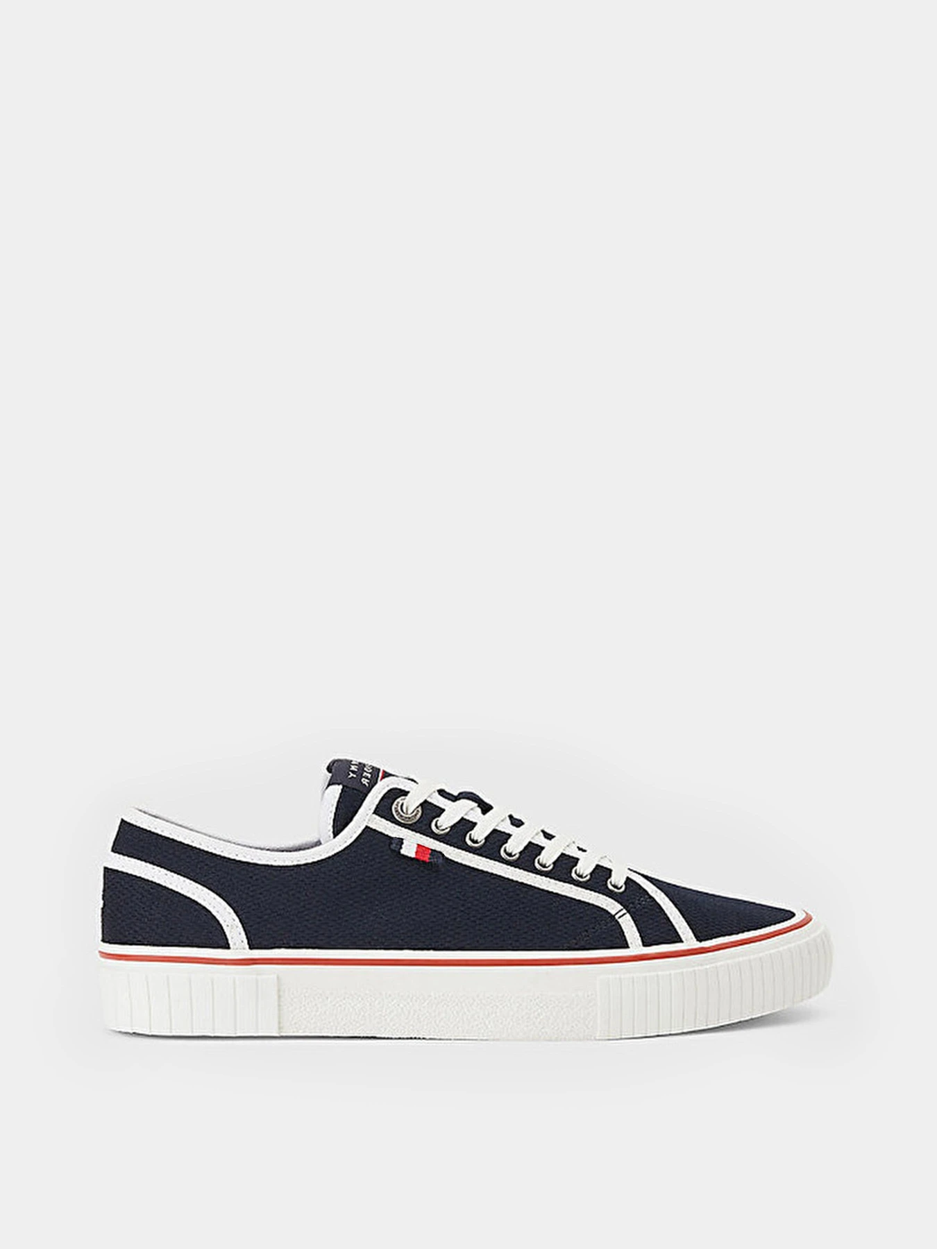 Кроссовки Tommy Hilfiger модель FM0FM04081-DW5 Кроссовки Tommy Hilfiger модель FM0FM04081-DW5 Фото