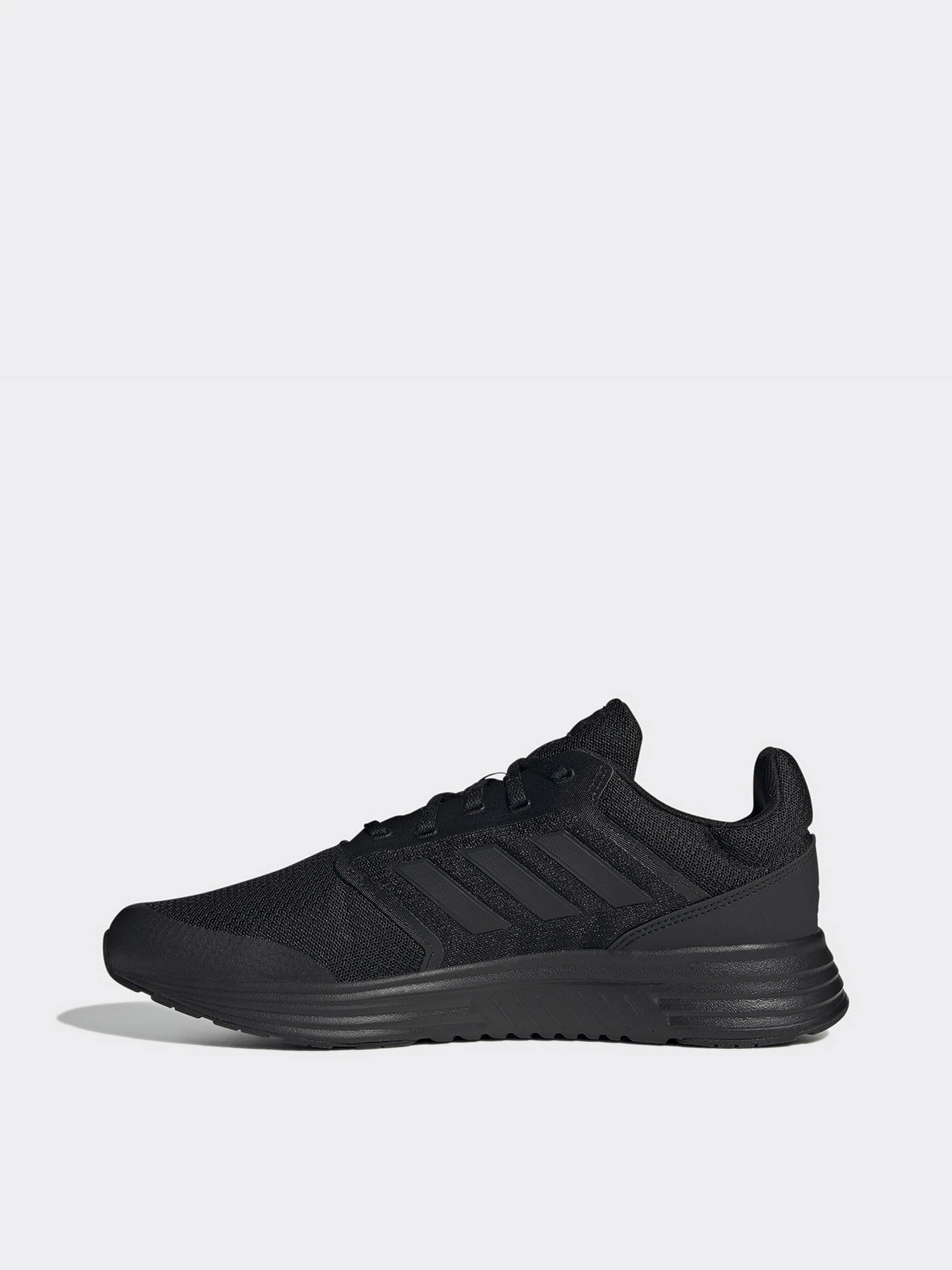 Кроссовки Adidas модель FY6718 Кроссовки Adidas модель FY6718 Фото