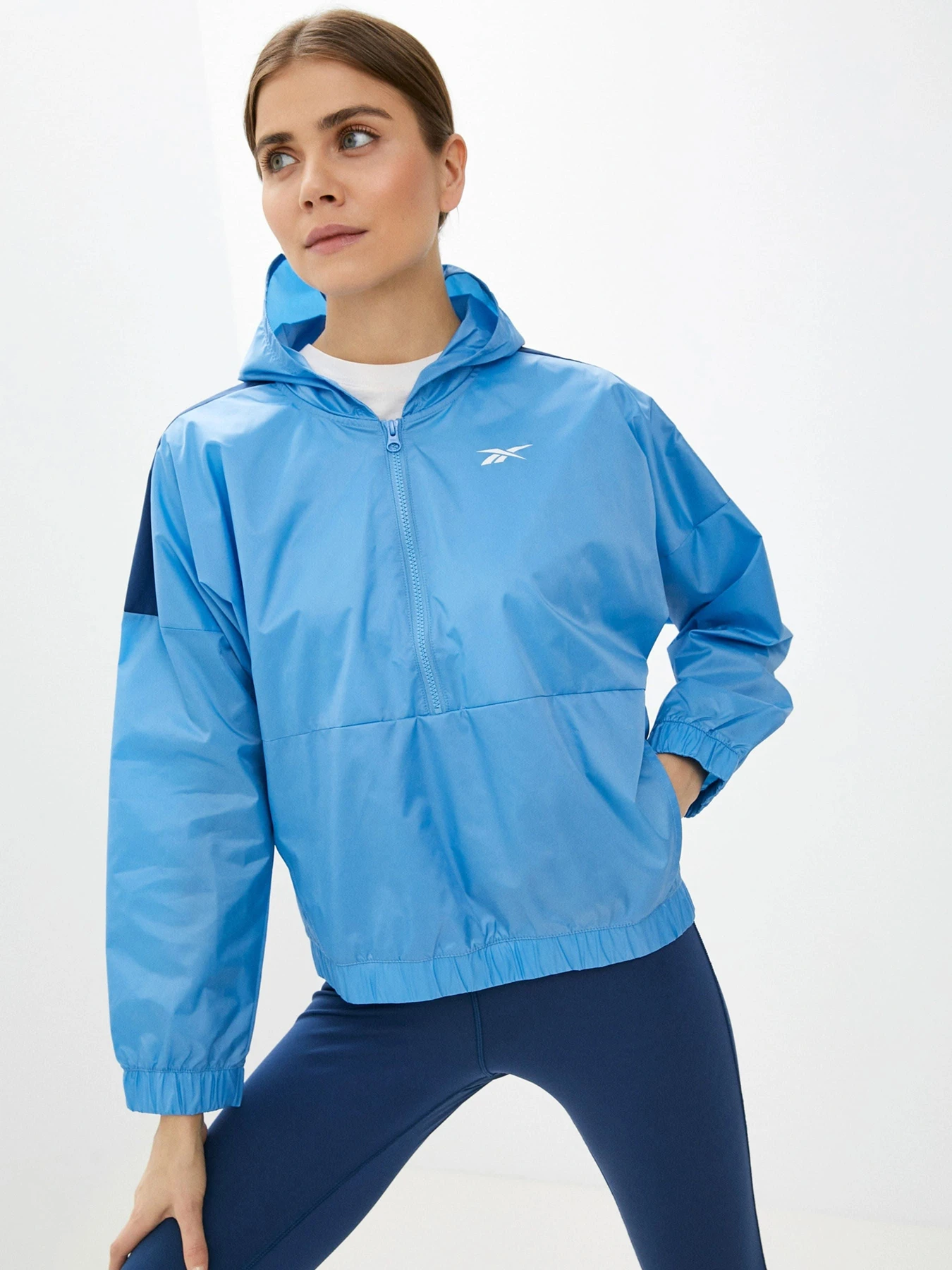 Костюмы Reebok модель HB2253 Костюмы Reebok модель HB2253 Фото