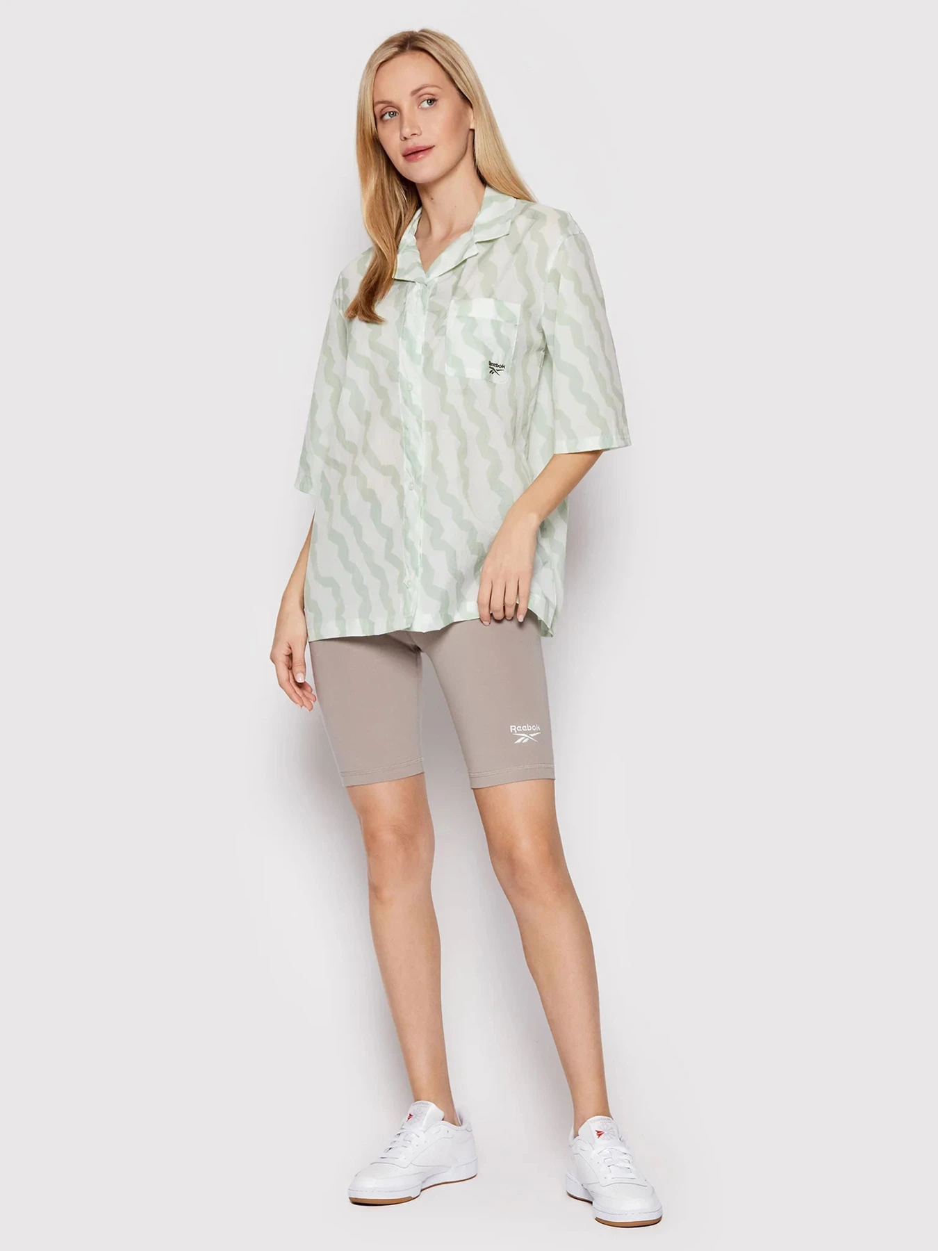 Шорты Reebok модель HB2315 Шорты Reebok модель HB2315 Фото