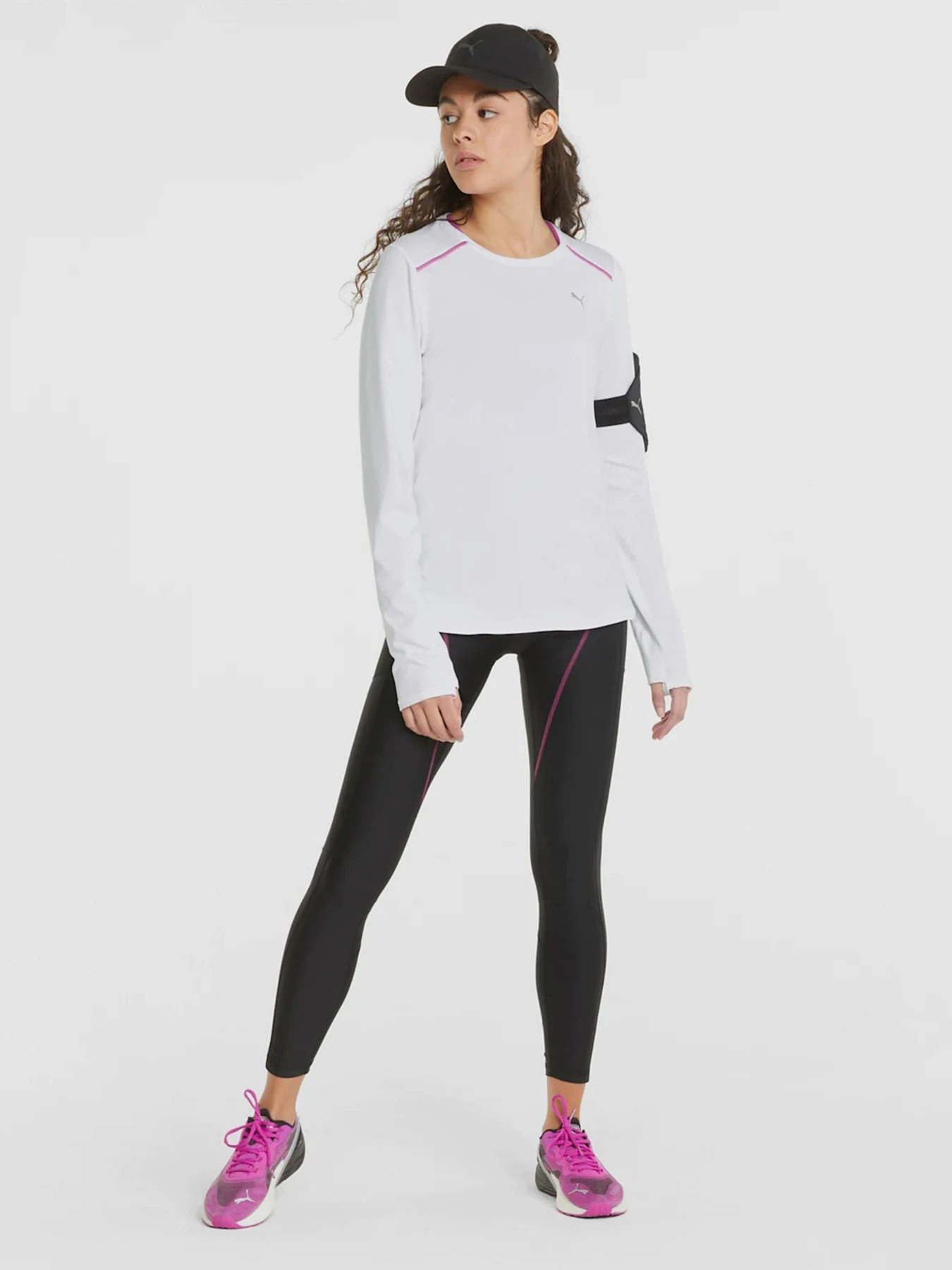 Худи и свитшоты PUMA модель 52137602 Худи и свитшоты PUMA модель 52137602 Фото