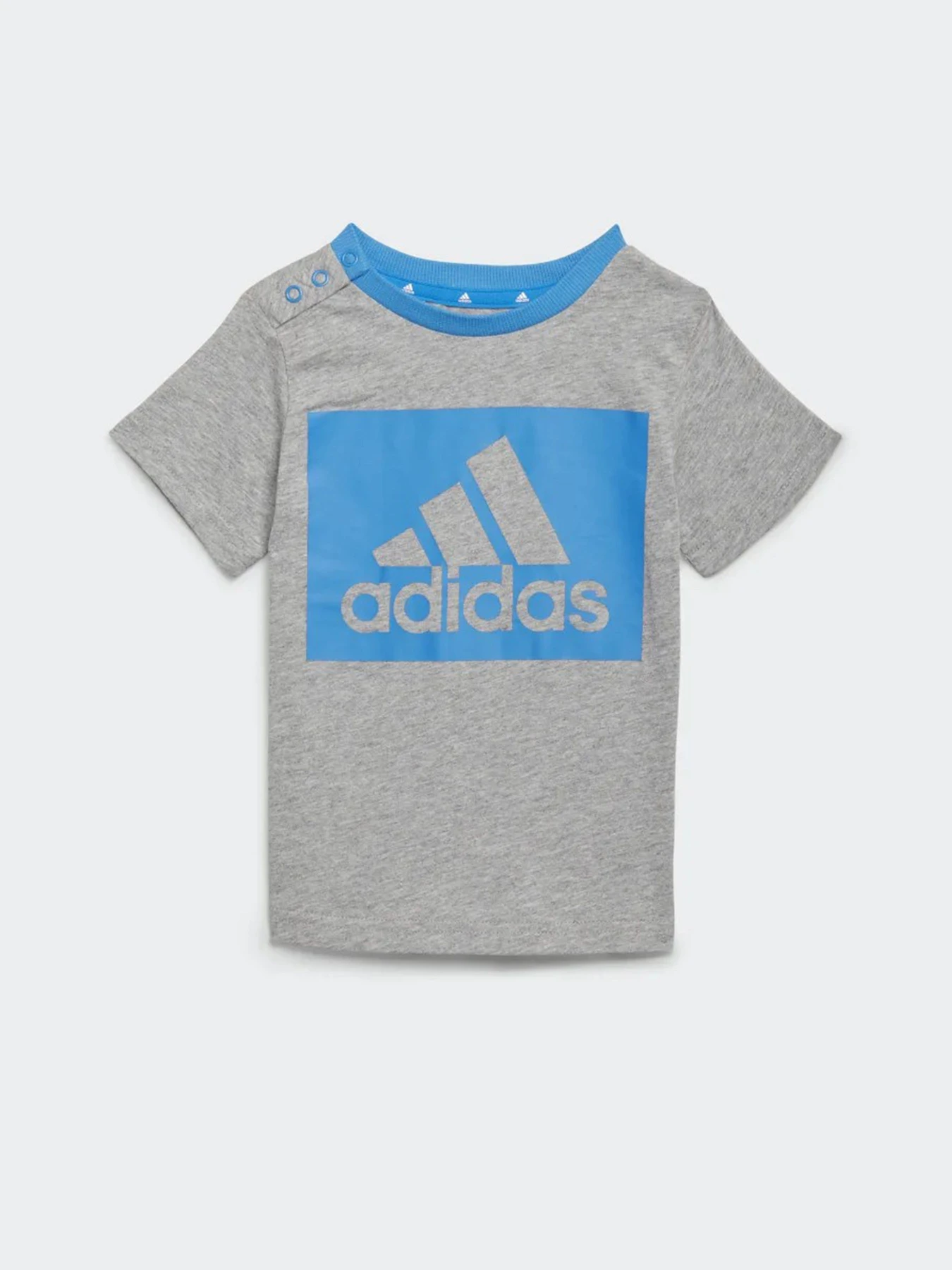 Костюмы Adidas модель H65822 Костюмы Adidas модель H65822 Фото