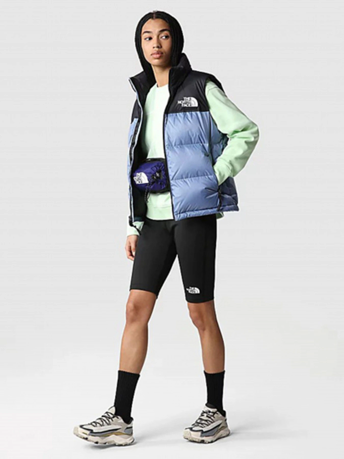 Куртки и дубленки The North Face модель NF0A3XEP73A1 Куртки и дубленки The North Face модель NF0A3XEP73A1 Фото