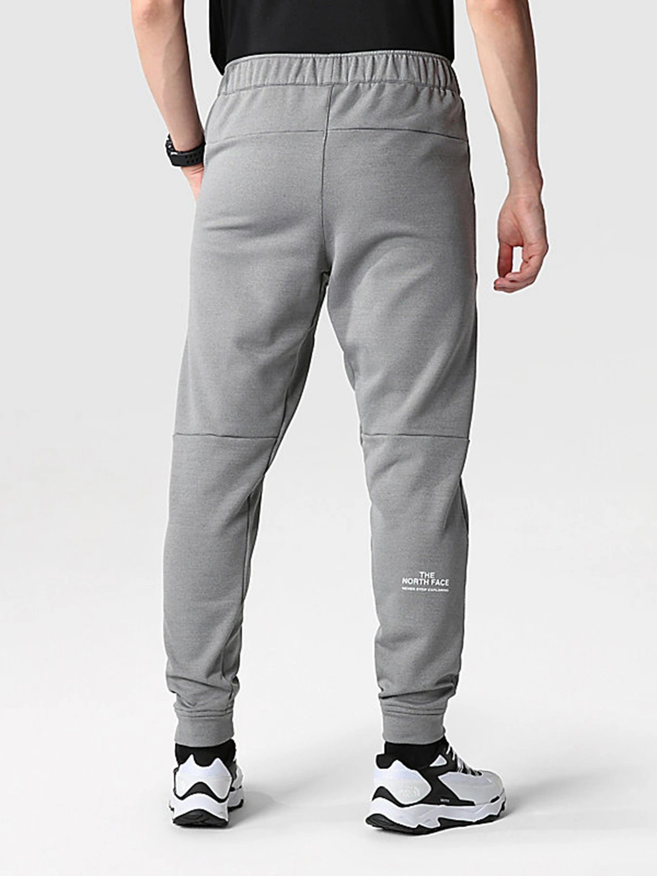 Брюки The North Face модель NF0A7ZANDYY1 Брюки The North Face модель NF0A7ZANDYY1 Фото