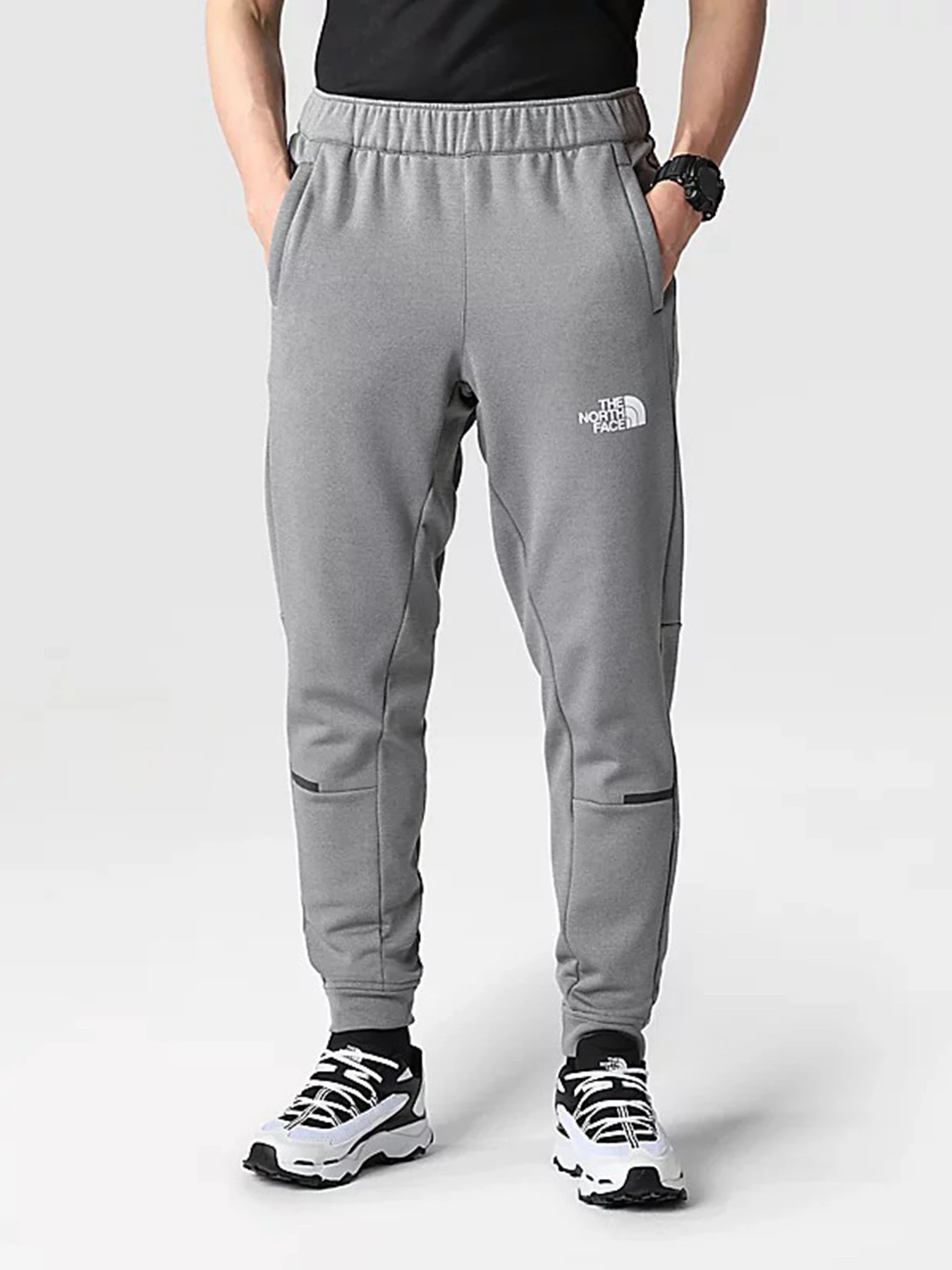 Брюки The North Face модель NF0A7ZANDYY1 Брюки The North Face модель NF0A7ZANDYY1 Фото
