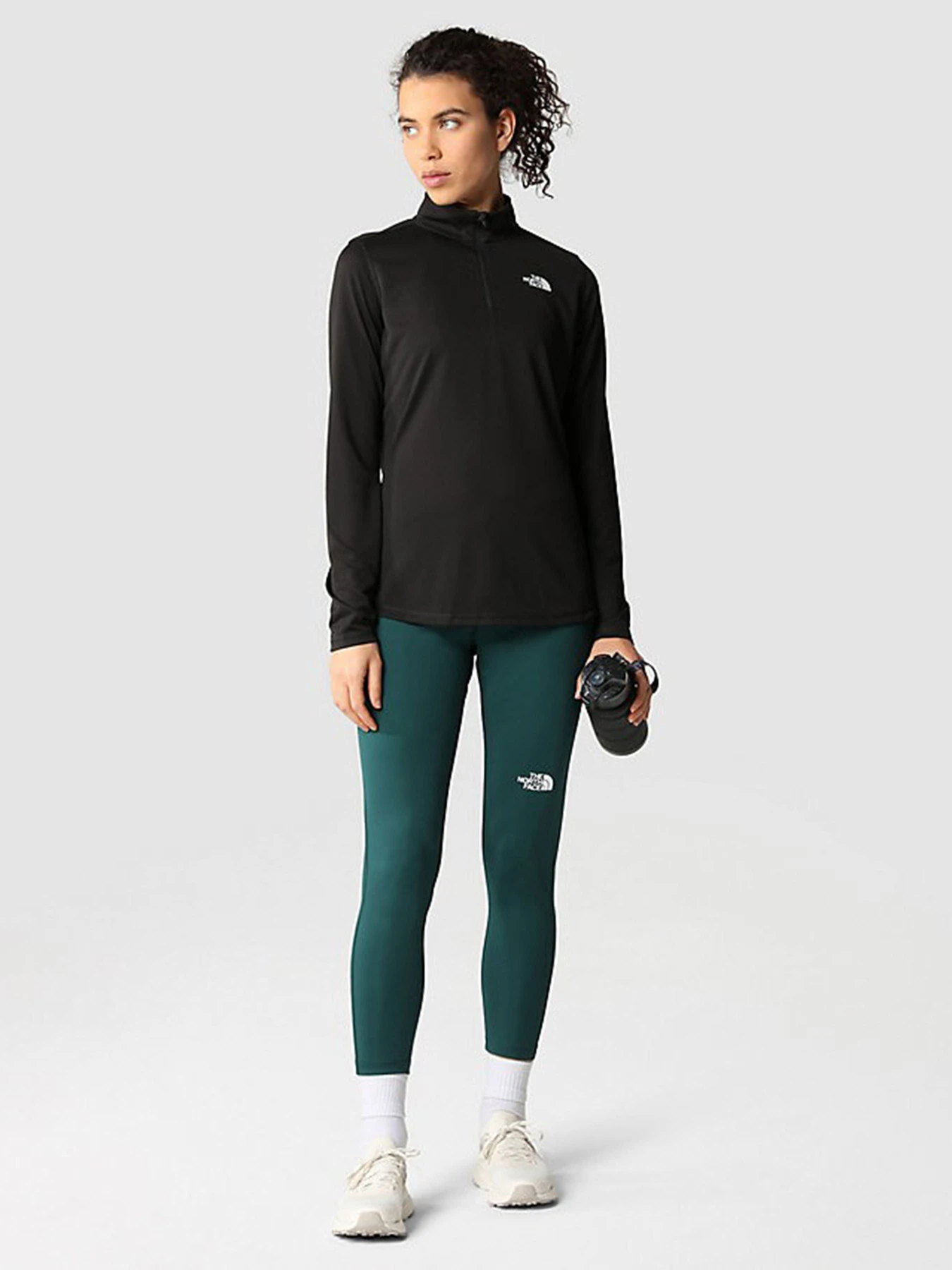 Худи и свитшоты The North Face модель NF0A7ZB6JK31 Худи и свитшоты The North Face модель NF0A7ZB6JK31 Фото