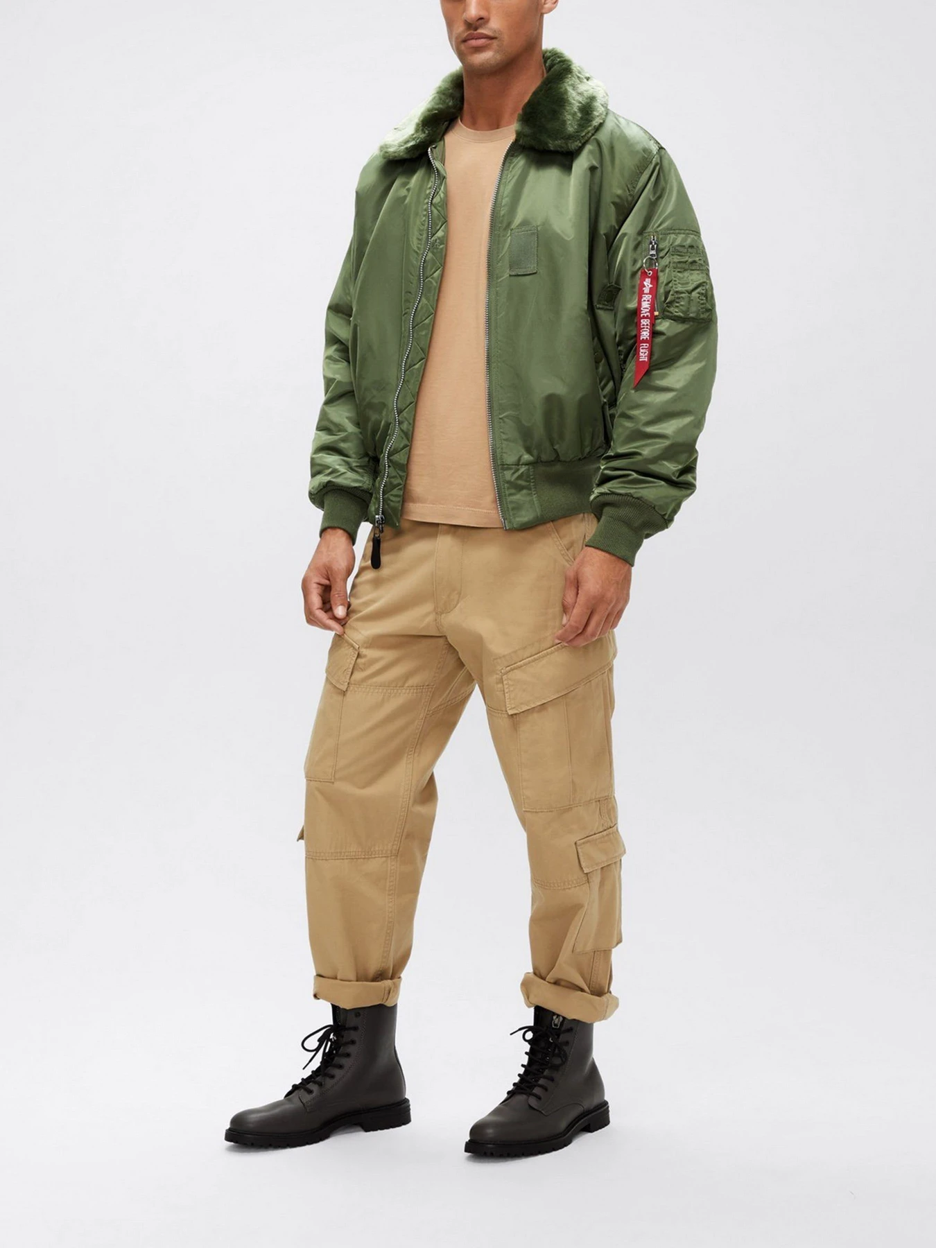 Куртки и дубленки Alpha Industries модель MJB23010C1_310 Куртки и дубленки Alpha Industries модель MJB23010C1_310 Фото