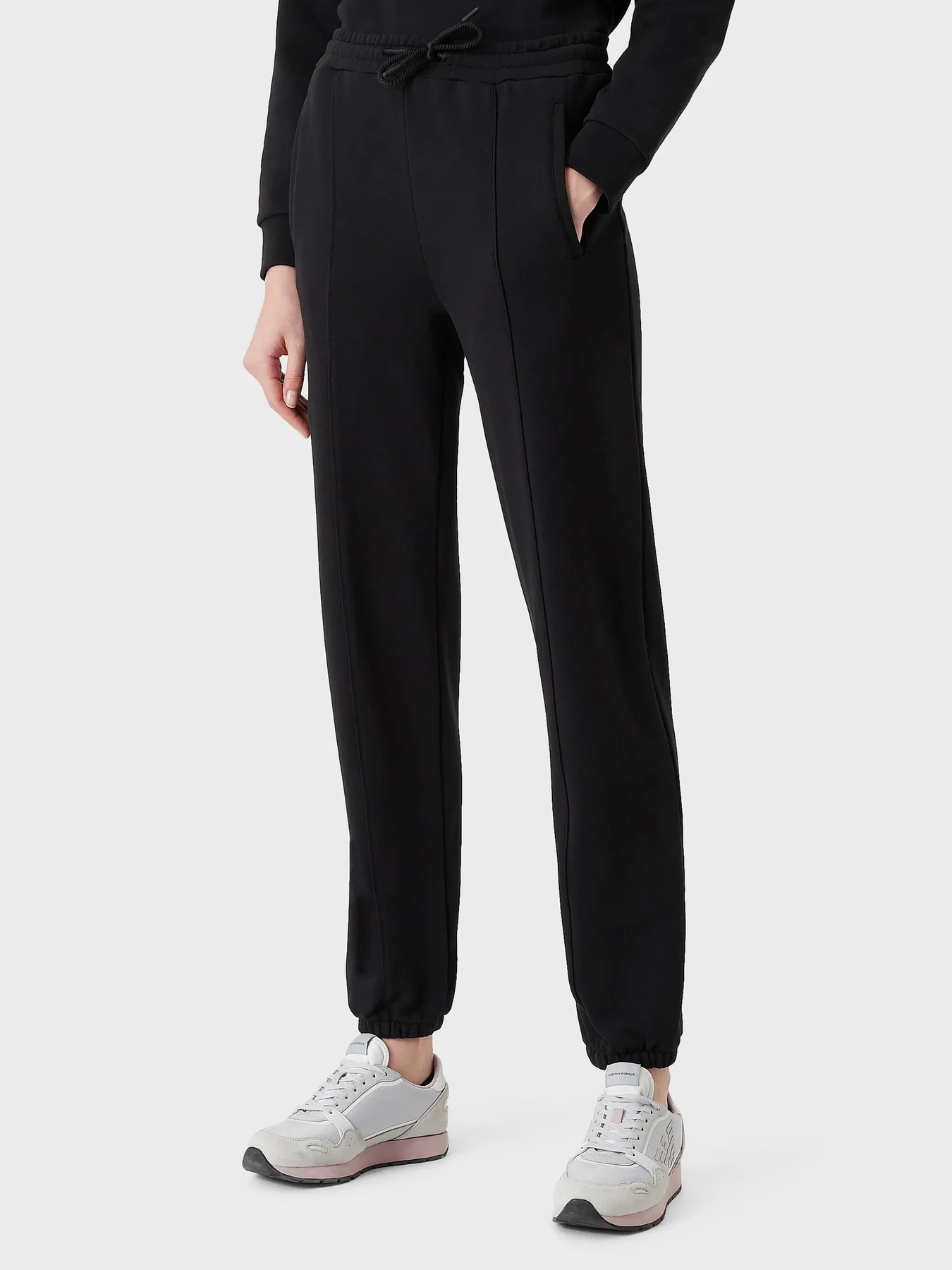 Брюки Emporio Armani модель 6L2P7B-2J49Z-0999 Брюки Emporio Armani модель 6L2P7B-2J49Z-0999 Фото
