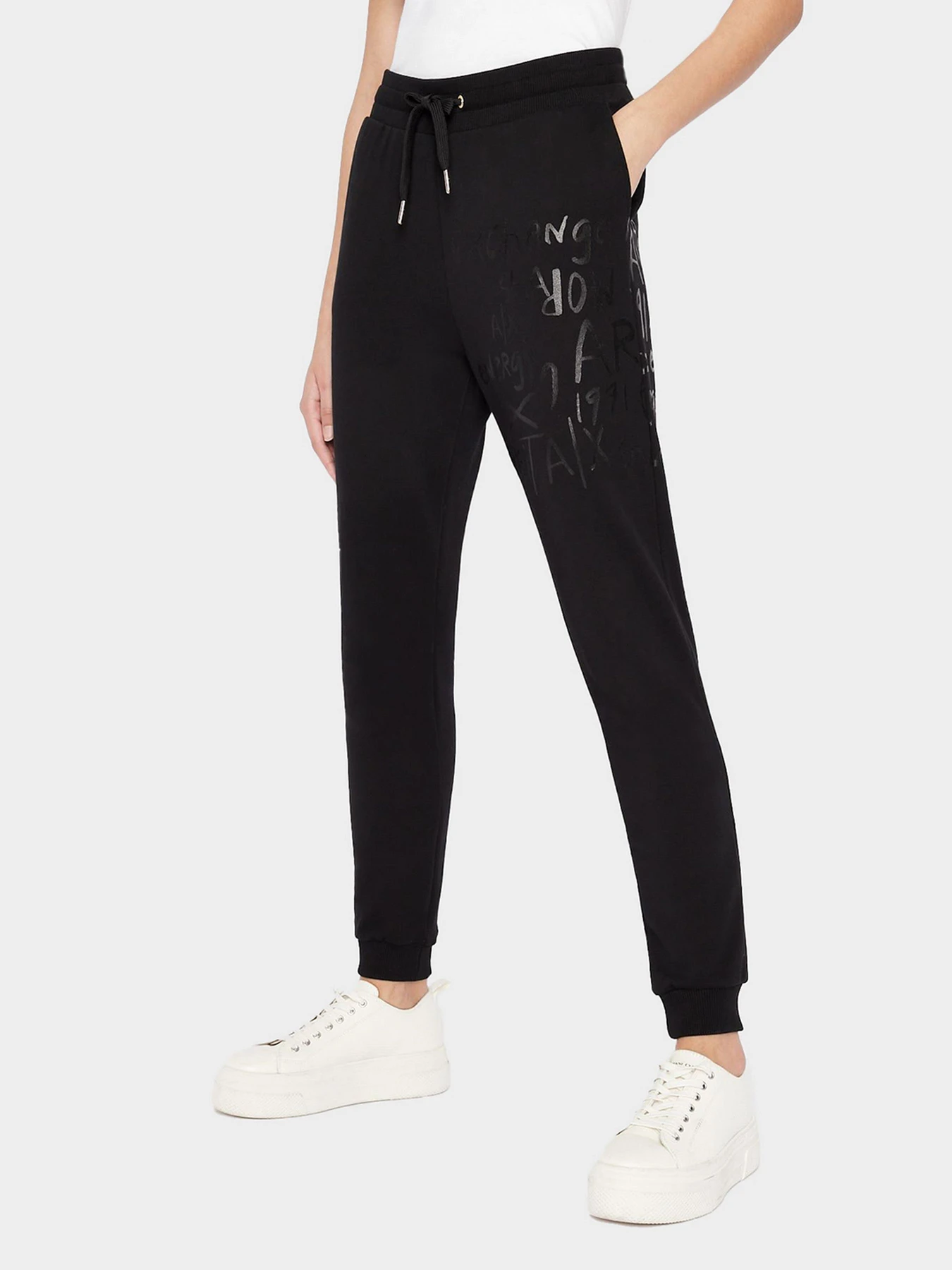 Брюки Armani Exchange модель 6LYP96-YJCCZ-1200 Брюки Armani Exchange модель 6LYP96-YJCCZ-1200 Фото