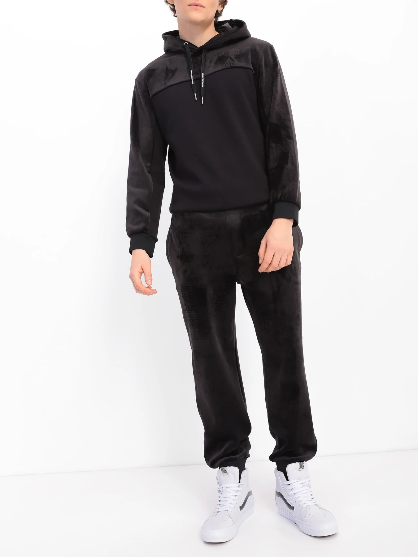 Худи и свитшоты Armani Exchange модель 6LZMKA-ZJ6LZ-1200 Худи и свитшоты Armani Exchange модель 6LZMKA-ZJ6LZ-1200 Фото