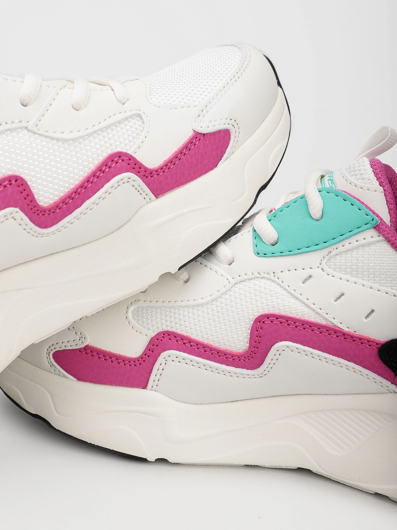 Кроссовки Skechers модель 117044 WPTQ Кроссовки Skechers модель 117044 WPTQ Фото