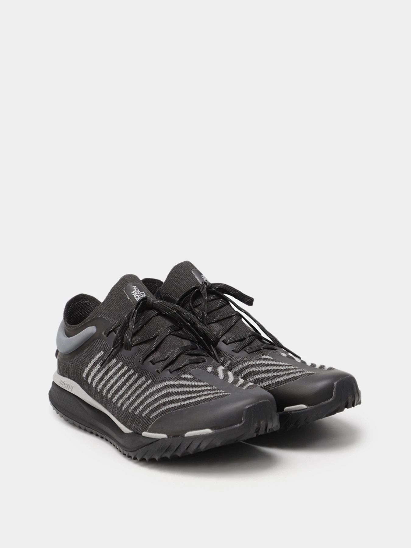 Кроссовки The North Face модель NF0A5LWPKT01 Кроссовки The North Face модель NF0A5LWPKT01 Фото