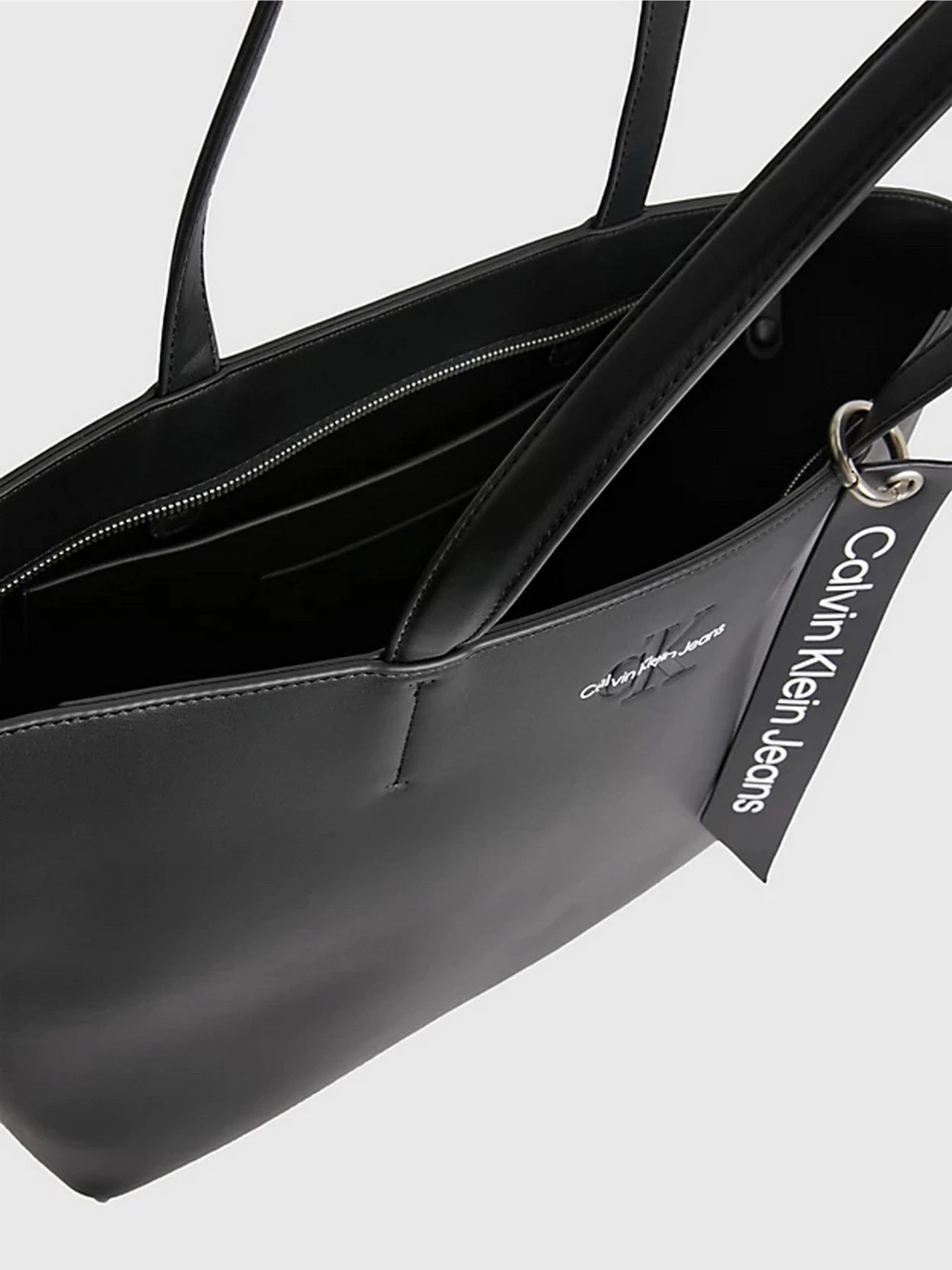 Сумки Calvin Klein модель K60K610553-BDS Сумки Calvin Klein модель K60K610553-BDS Фото