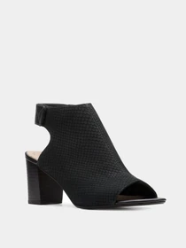 Сандалии Clarks модель 2614-7469 Фото