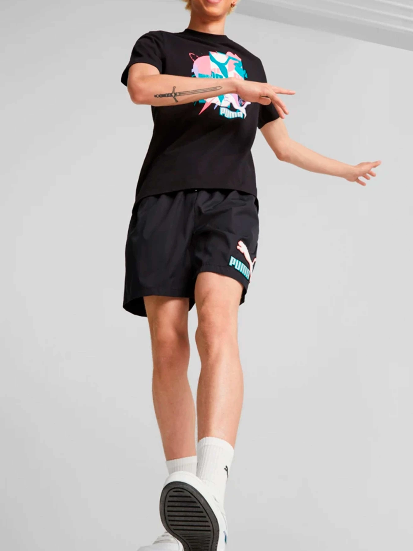 Шорты PUMA модель 53611101 Шорты PUMA модель 53611101 Фото