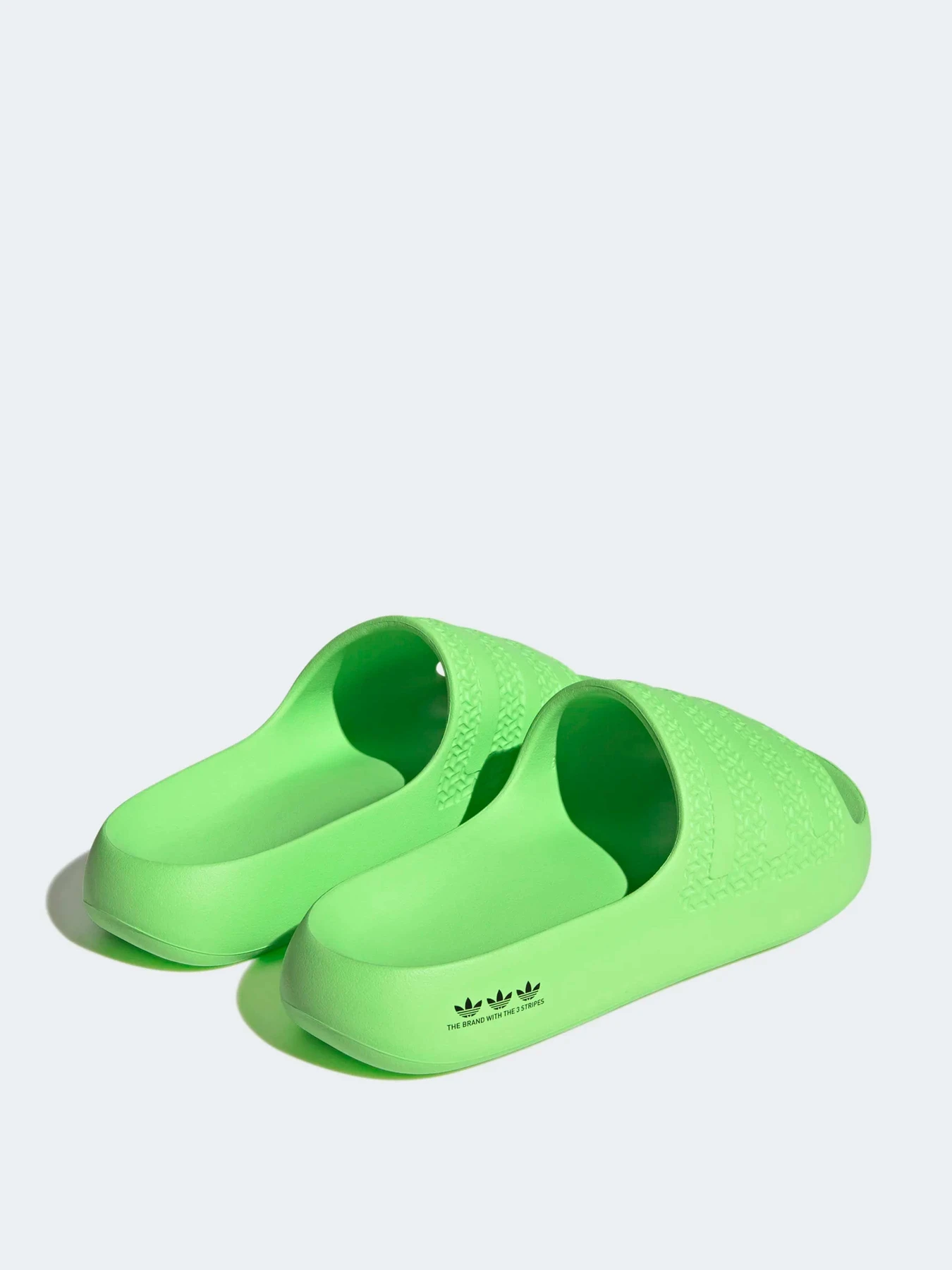 Шлёпанцы Adidas модель FZ6411 Шлёпанцы Adidas модель FZ6411 Фото