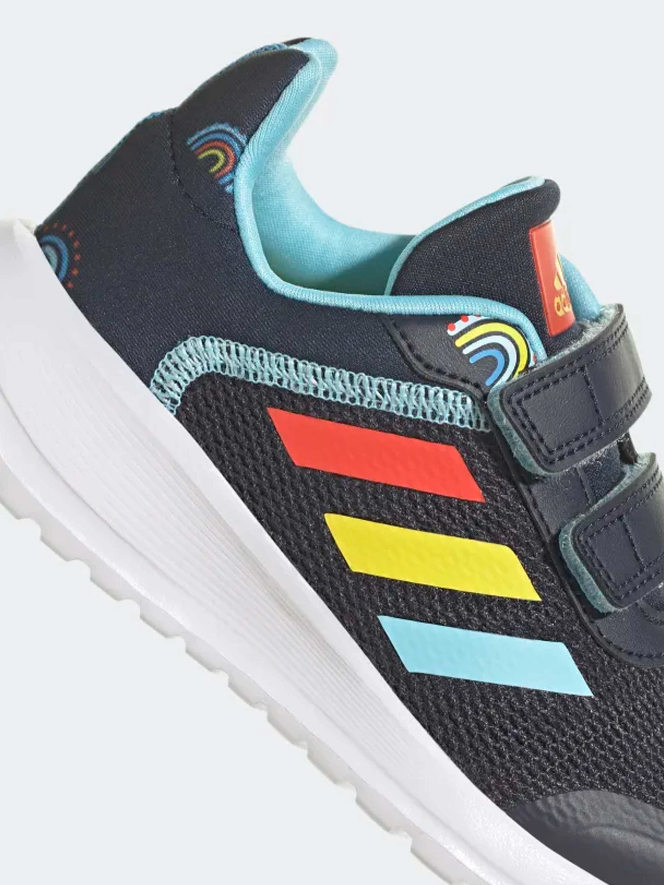 Кроссовки Adidas модель GY2461 Кроссовки Adidas модель GY2461 Фото