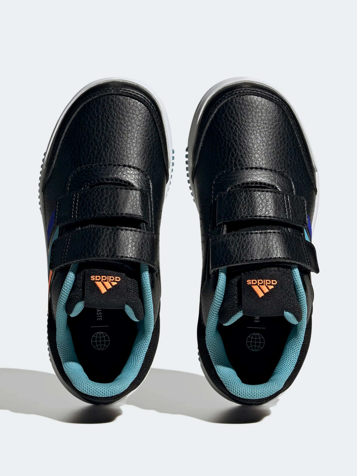 Кроссовки Adidas модель H06310 Кроссовки Adidas модель H06310 Фото