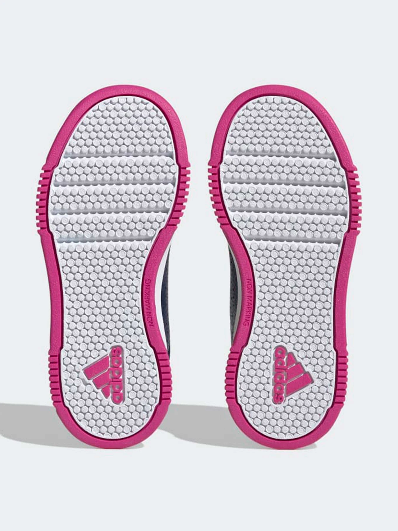 Кроссовки Adidas модель H06367 Кроссовки Adidas модель H06367 Фото