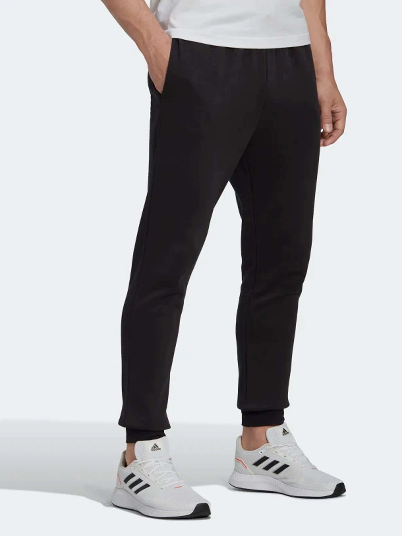Брюки Adidas модель HL2236 Брюки Adidas модель HL2236 Фото