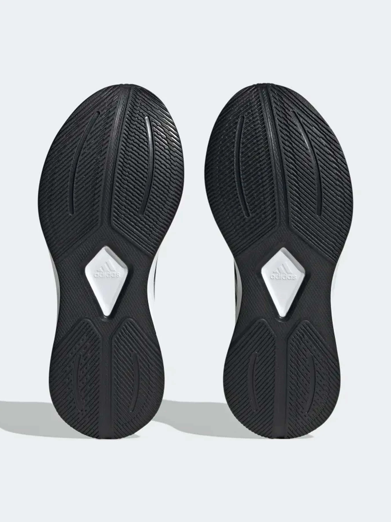 Кроссовки Adidas модель HP2390 Кроссовки Adidas модель HP2390 Фото