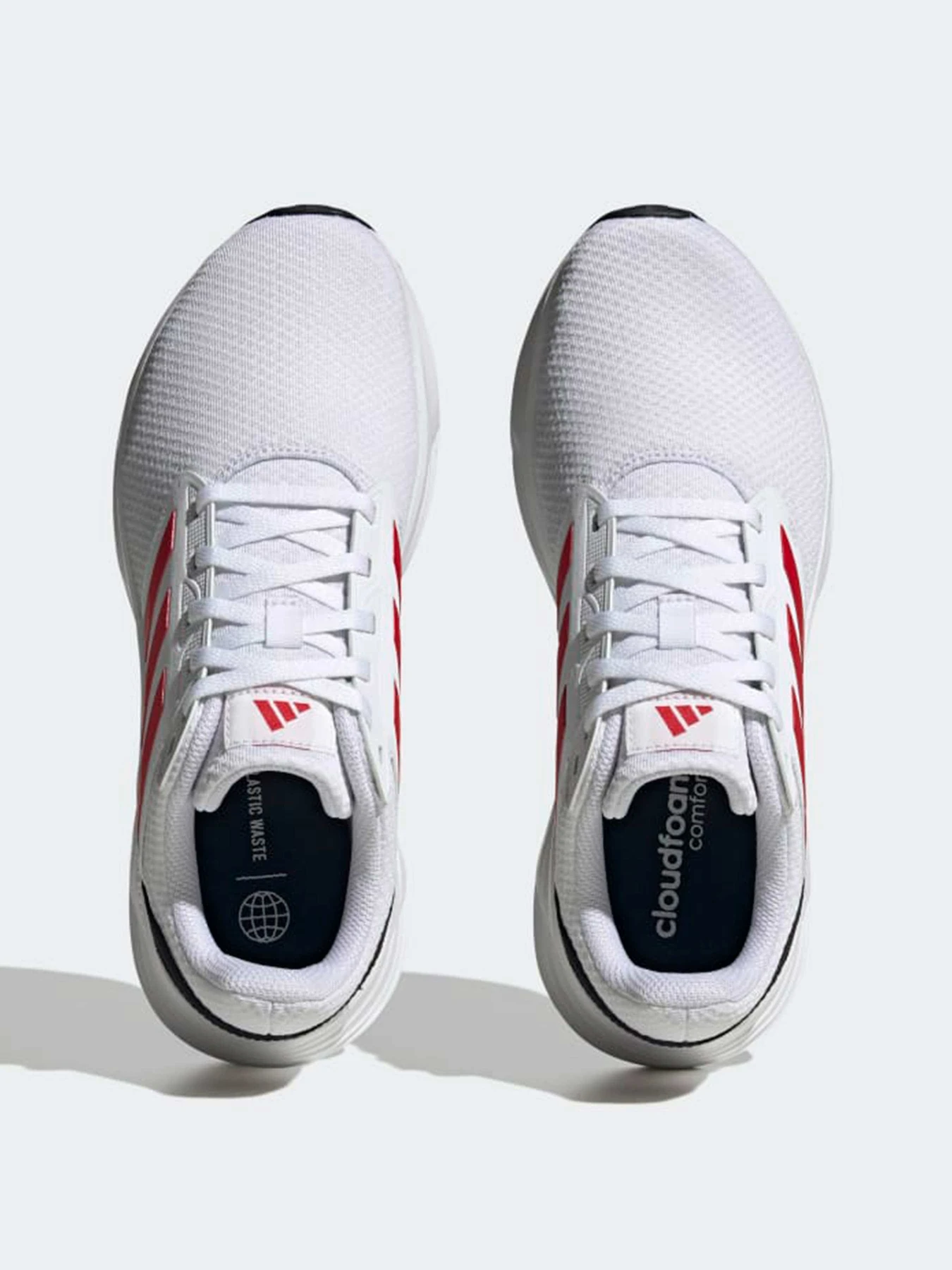 Кроссовки Adidas модель HP2428 Кроссовки Adidas модель HP2428 Фото