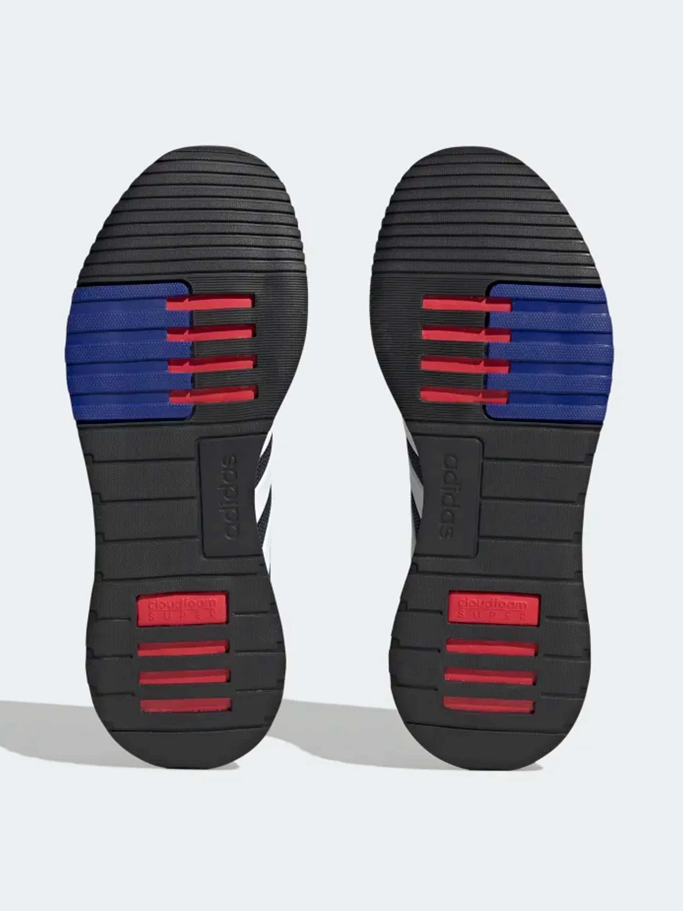 Кроссовки Adidas модель HP2721 Кроссовки Adidas модель HP2721 Фото
