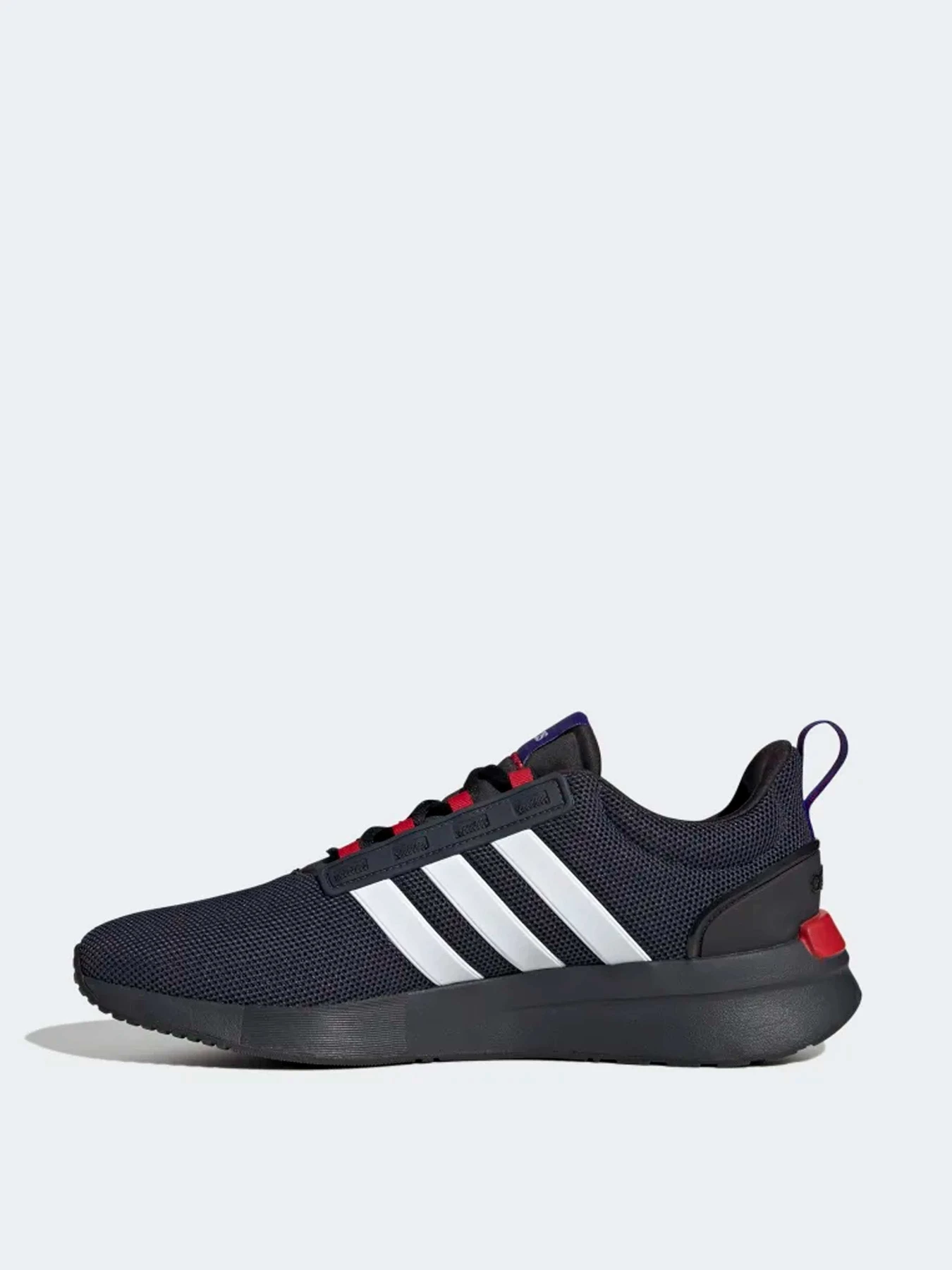 Кроссовки Adidas модель HP2721 Кроссовки Adidas модель HP2721 Фото