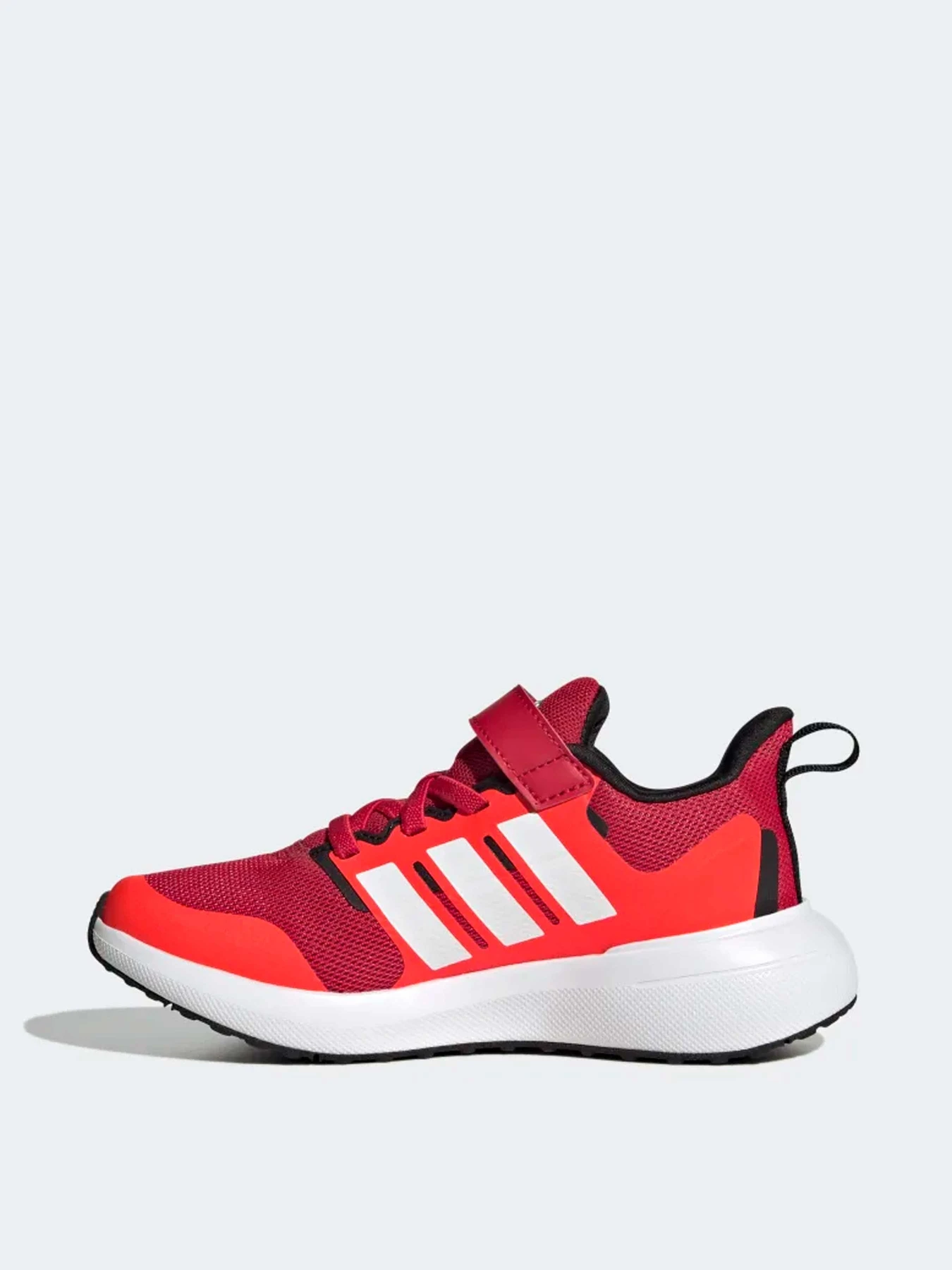 Кроссовки Adidas модель HP5445 Кроссовки Adidas модель HP5445 Фото