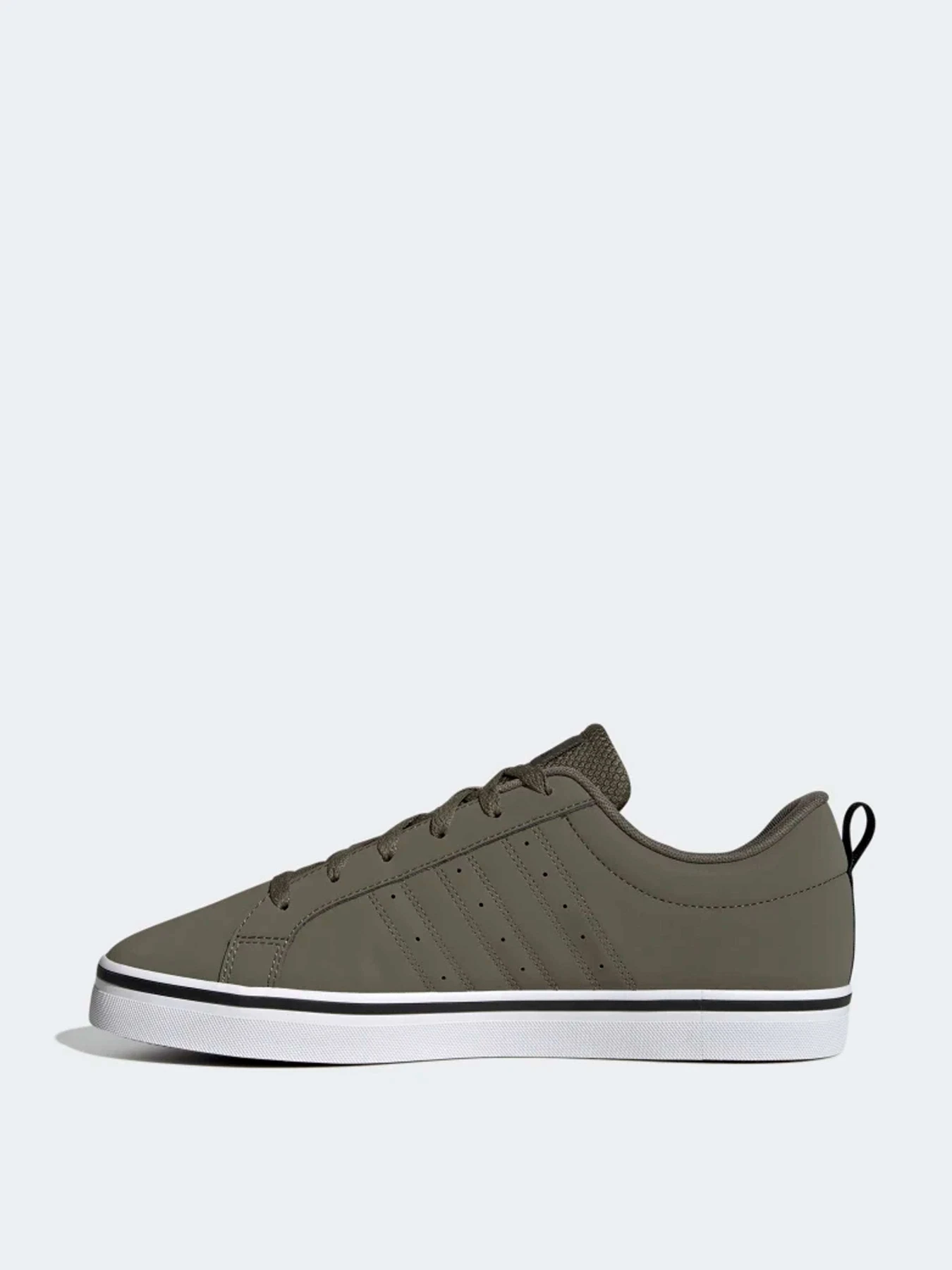 Кроссовки Adidas модель HP6002 Кроссовки Adidas модель HP6002 Фото