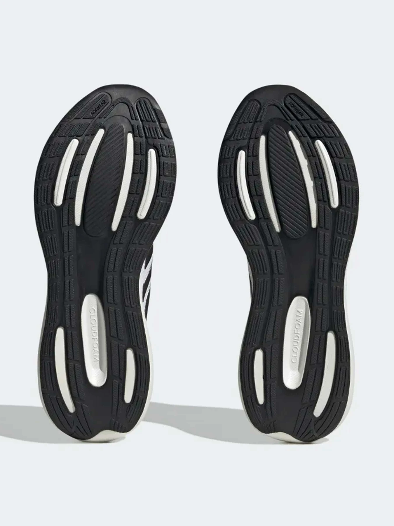 Кроссовки Adidas модель HP7543 Кроссовки Adidas модель HP7543 Фото