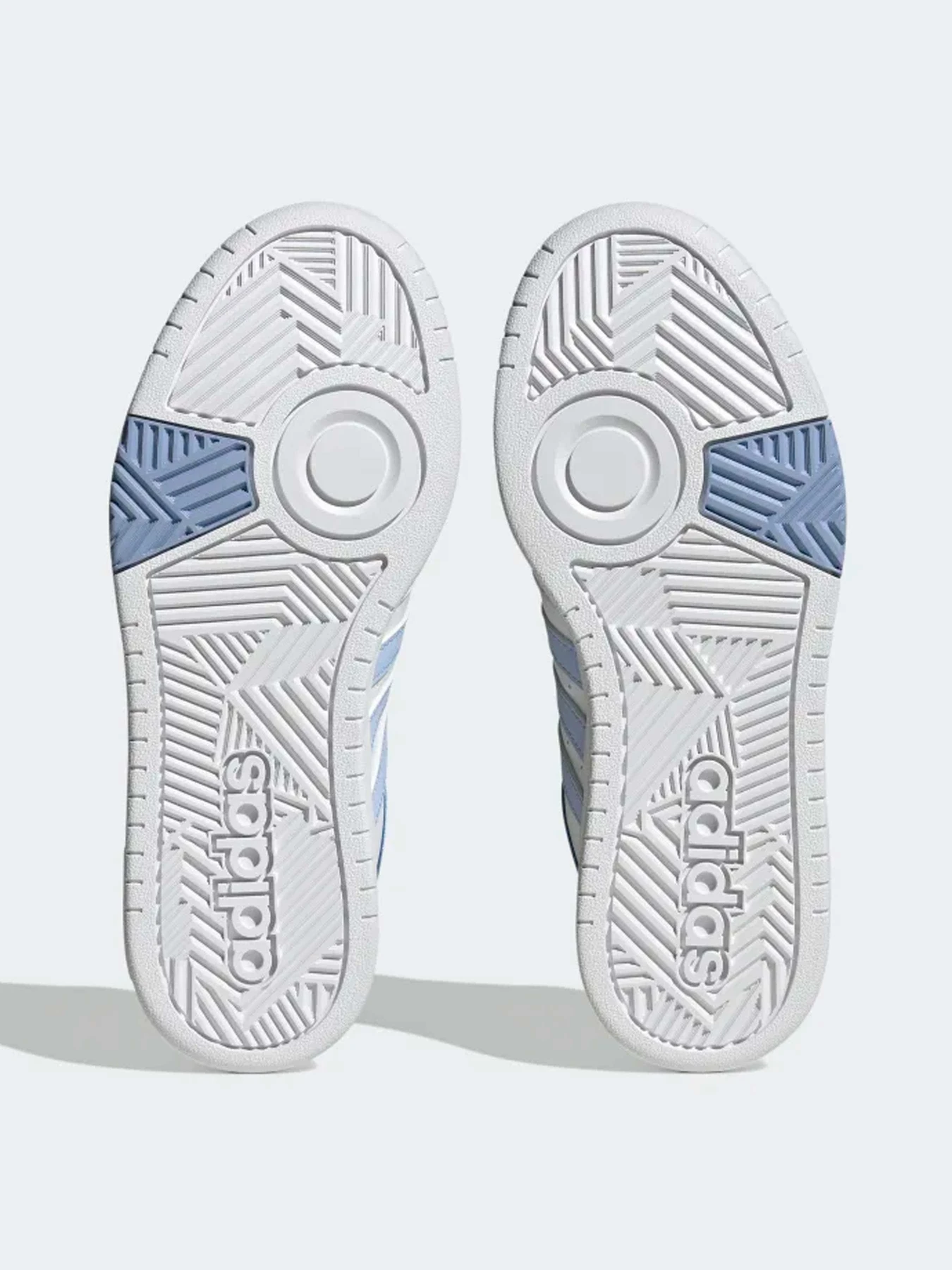 Кроссовки Adidas модель HP7963 Кроссовки Adidas модель HP7963 Фото