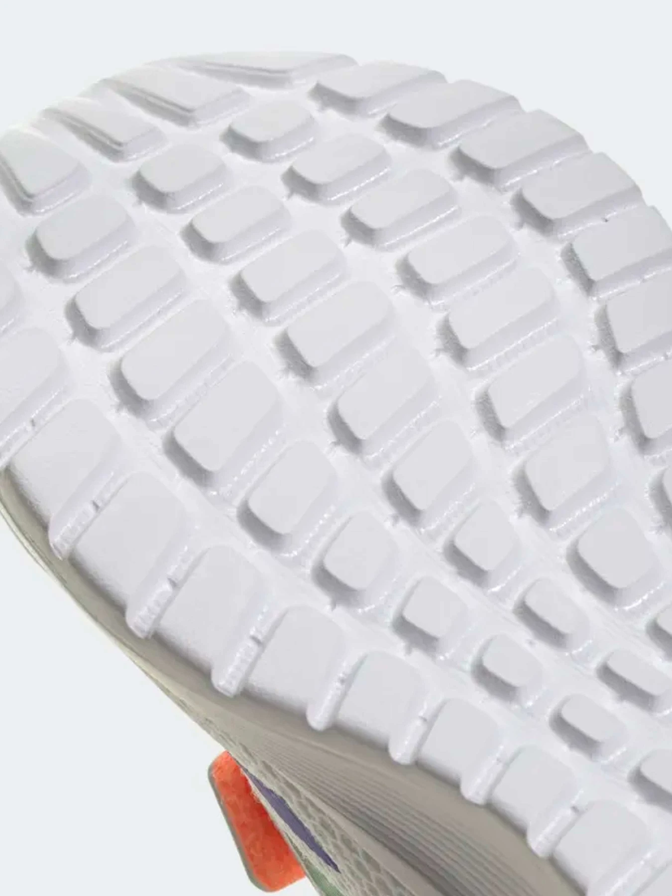 Кроссовки Adidas модель HQ1268 Кроссовки Adidas модель HQ1268 Фото