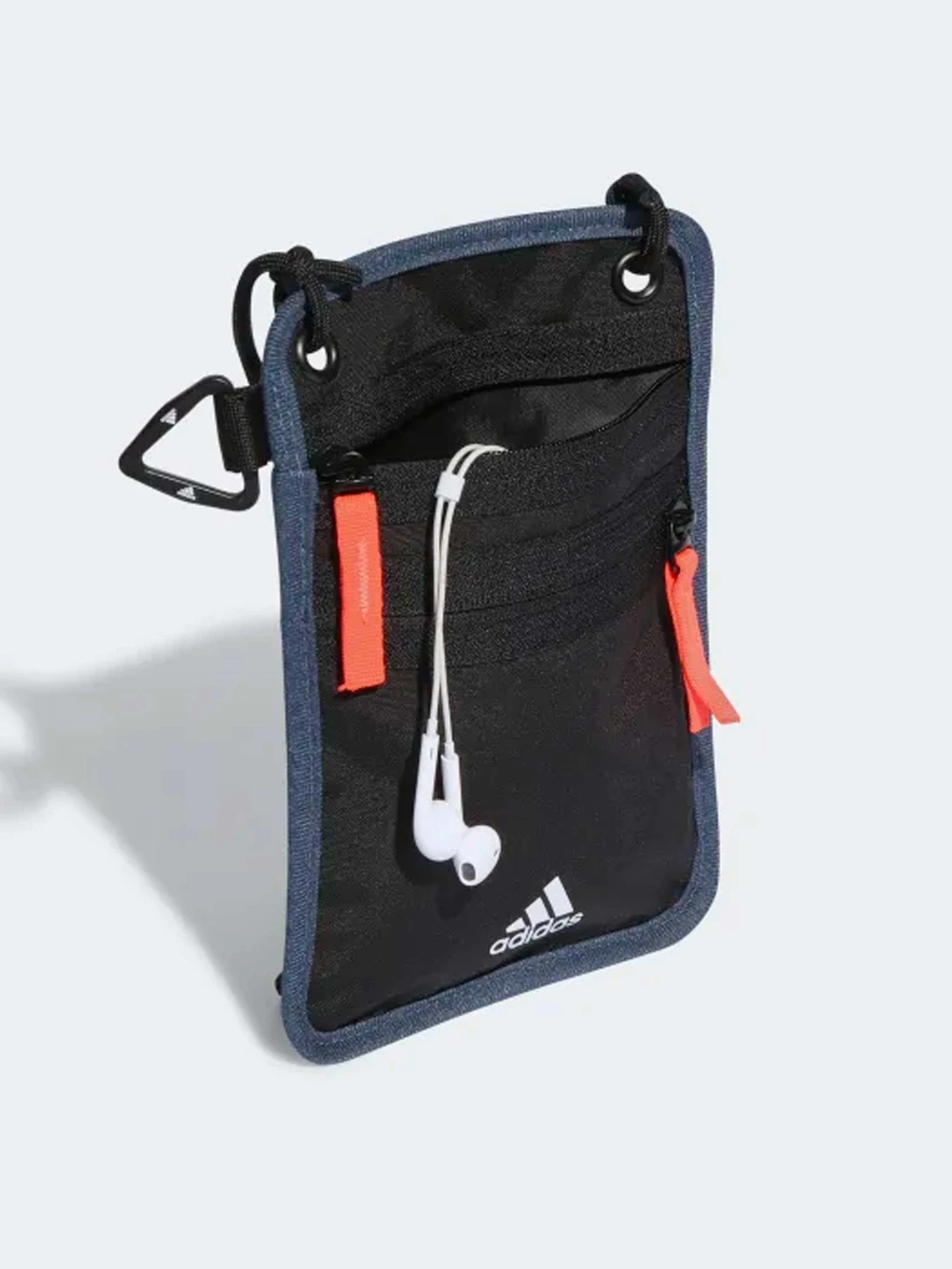 Сумки Adidas модель HR3692 Сумки Adidas модель HR3692 Фото