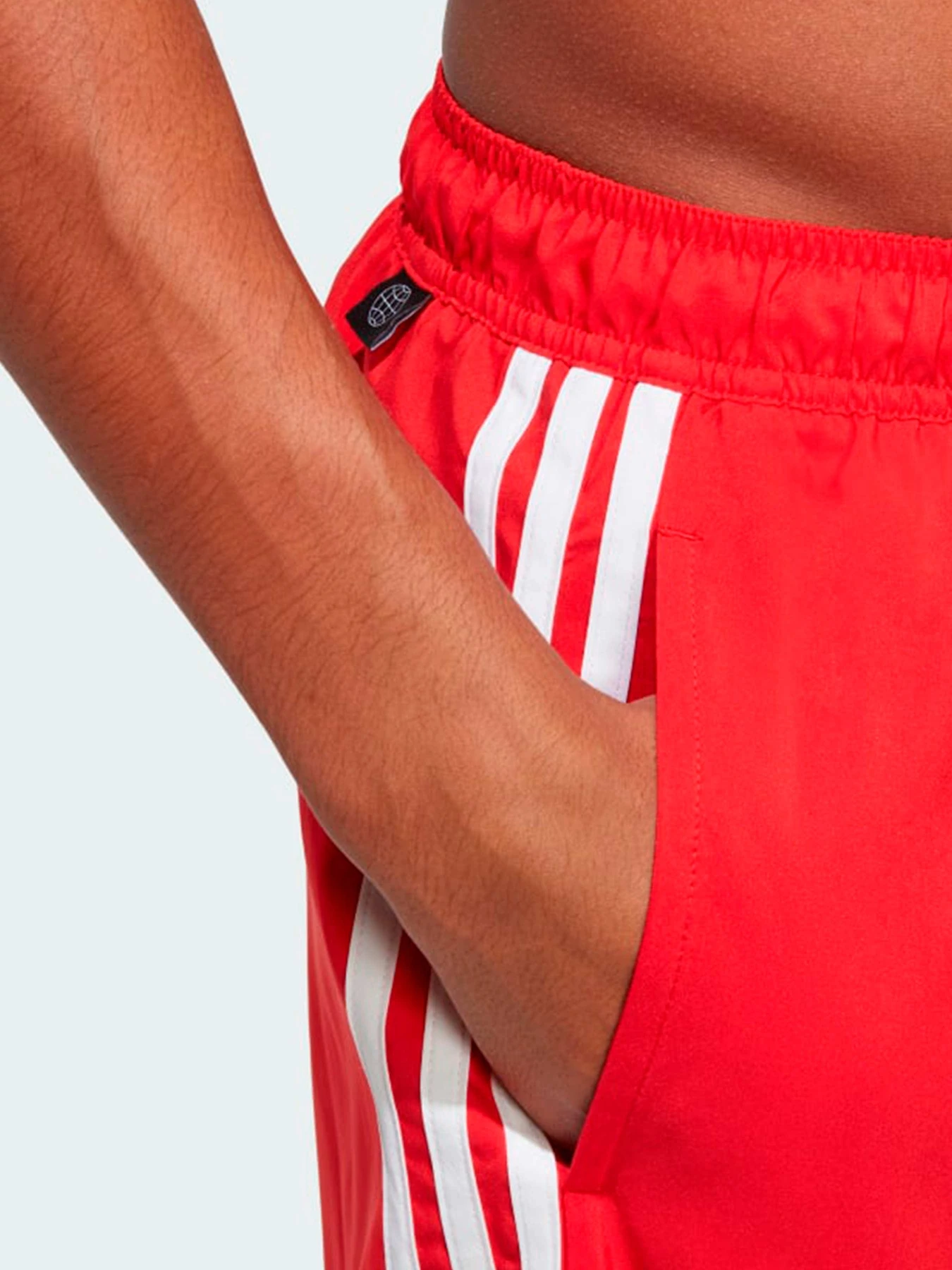 Одежда для пляжа Adidas модель HT4360 Одежда для пляжа Adidas модель HT4360 Фото
