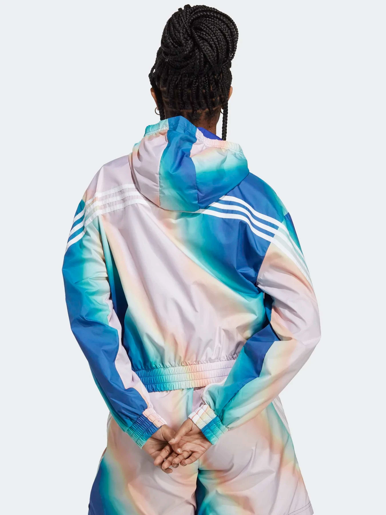 Куртки и дубленки Adidas модель IC0470 Куртки и дубленки Adidas модель IC0470 Фото