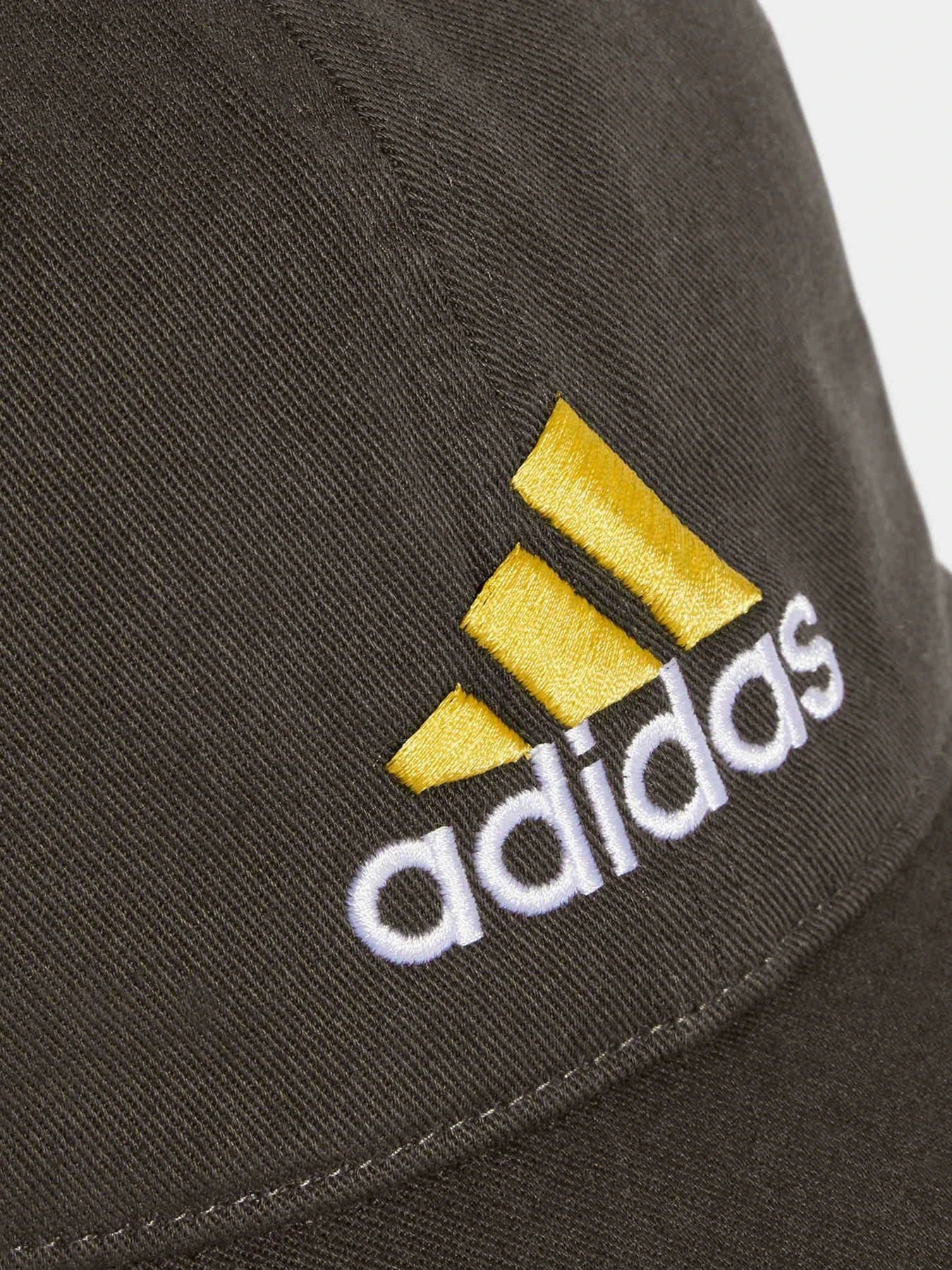 Шапки и кепки Adidas модель IC9695 Шапки и кепки Adidas модель IC9695 Фото