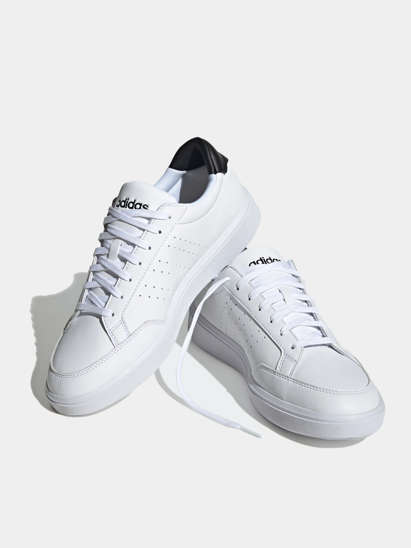 Кроссовки Adidas модель H06238 Кроссовки Adidas модель H06238 Фото
