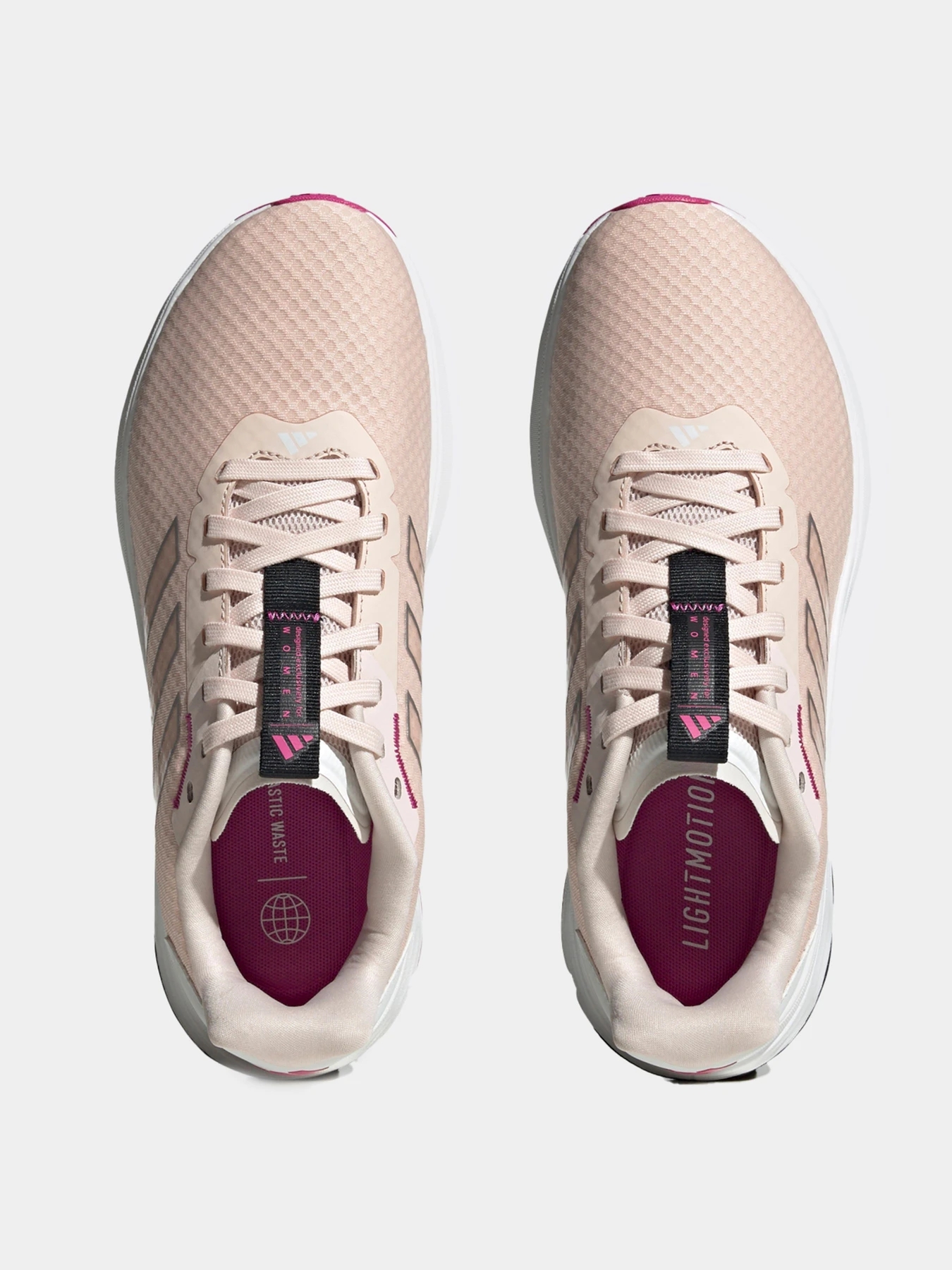 Кроссовки Adidas модель HP5692 Кроссовки Adidas модель HP5692 Фото