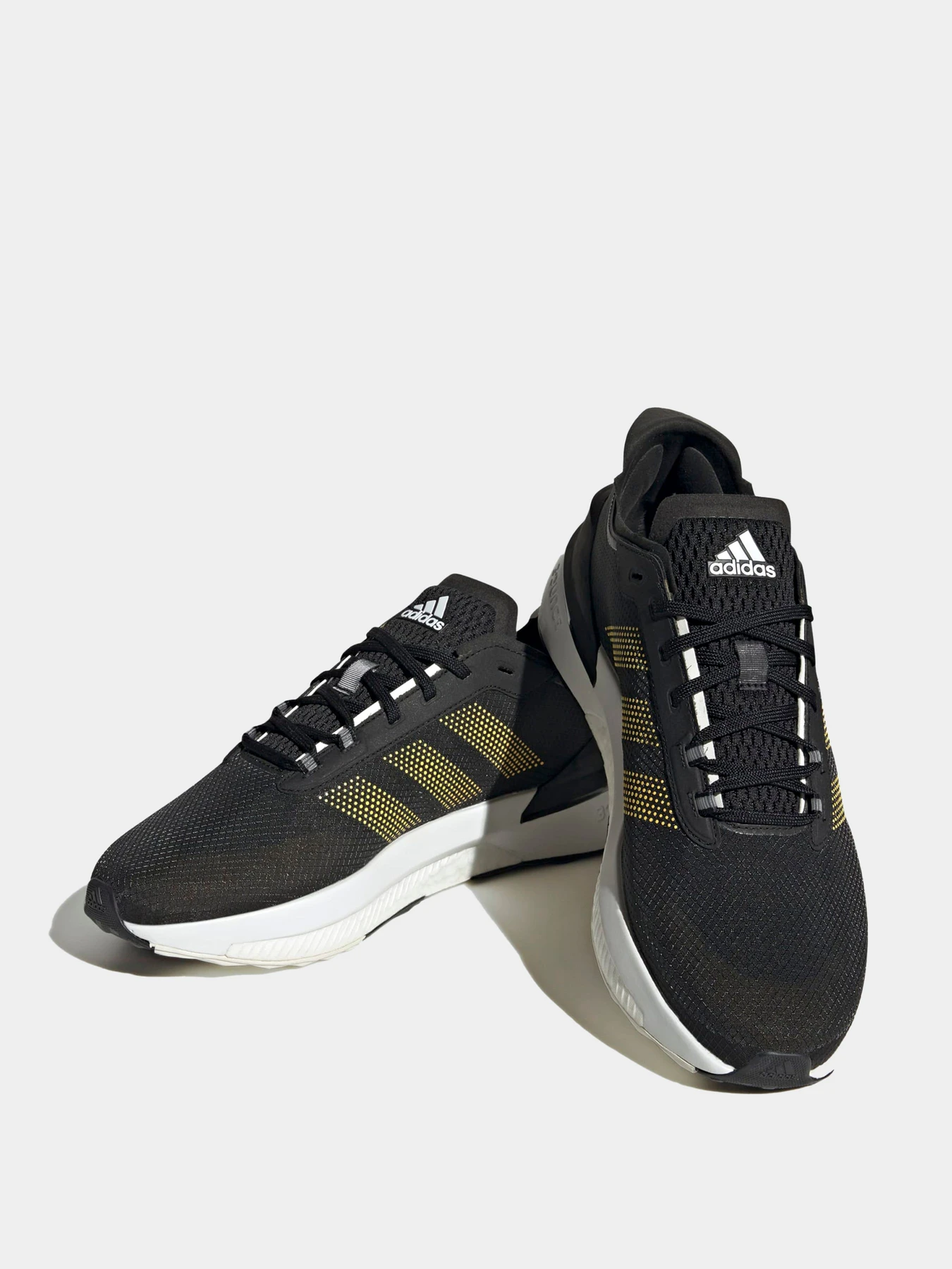Кроссовки Adidas модель HP5970 Кроссовки Adidas модель HP5970 Фото