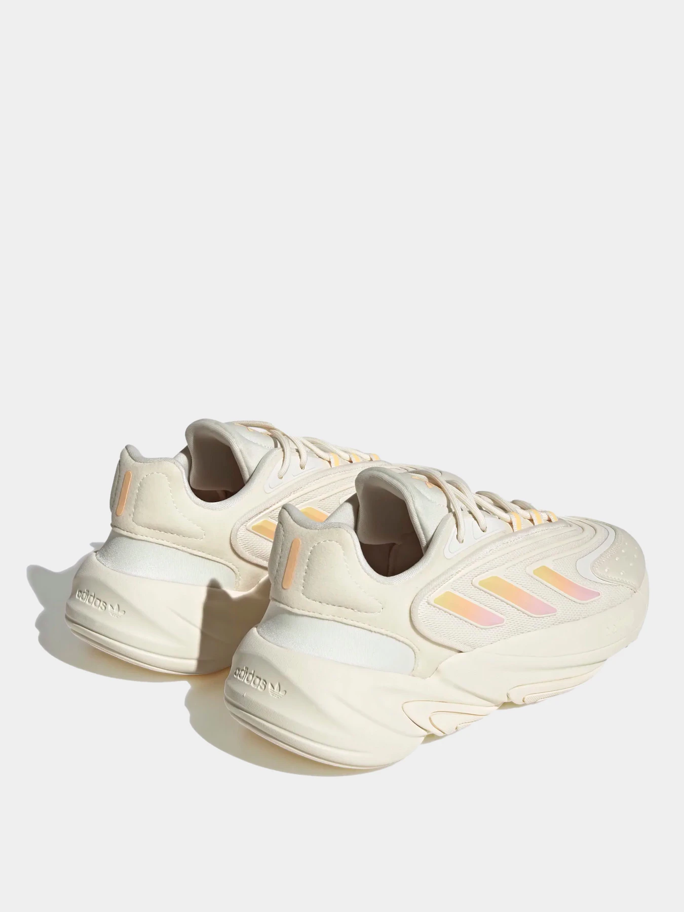 Кроссовки Adidas модель HQ6658 Фото