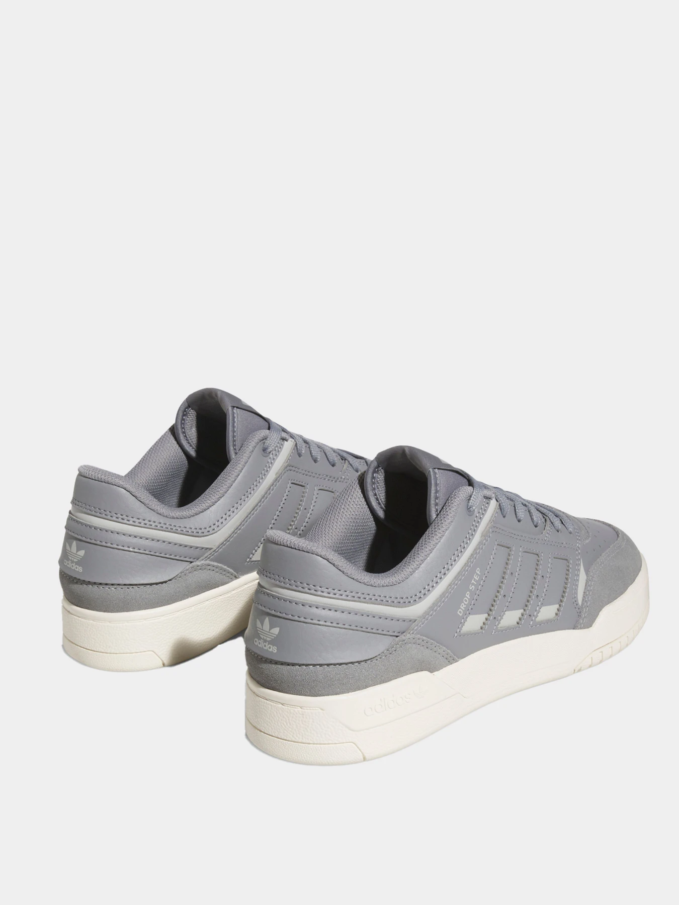 Кроссовки Adidas модель HQ7135 Кроссовки Adidas модель HQ7135 Фото