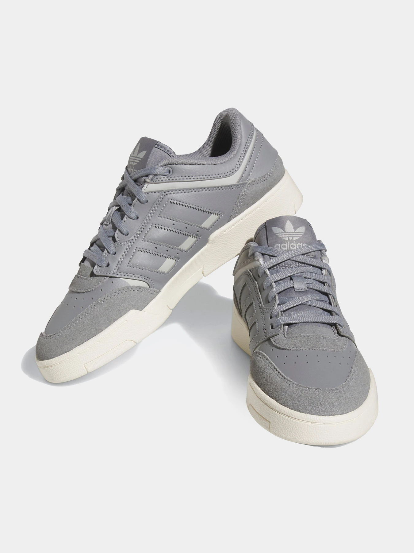Кроссовки Adidas модель HQ7135 Кроссовки Adidas модель HQ7135 Фото